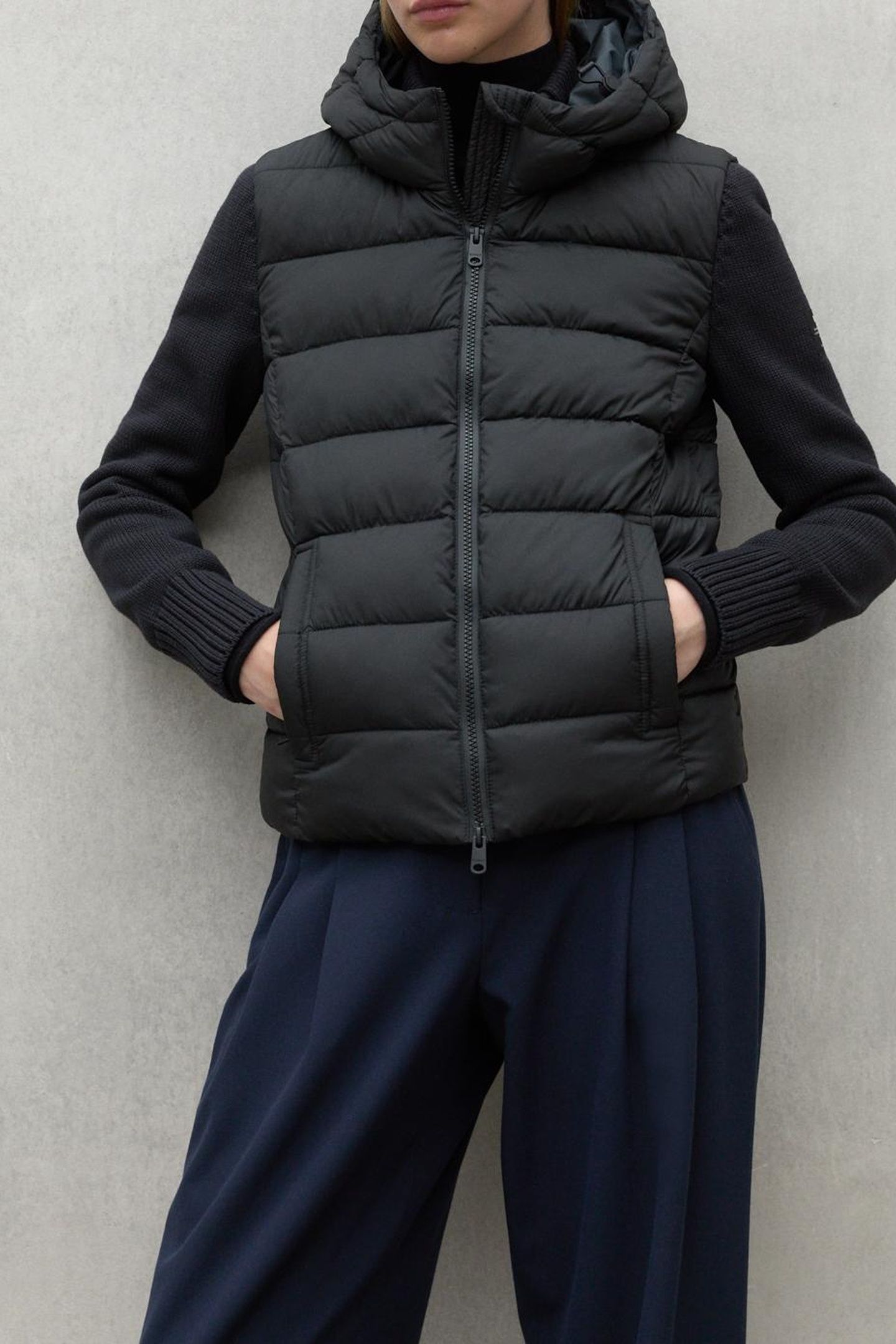 DENALIALF KNIT BLACK 1