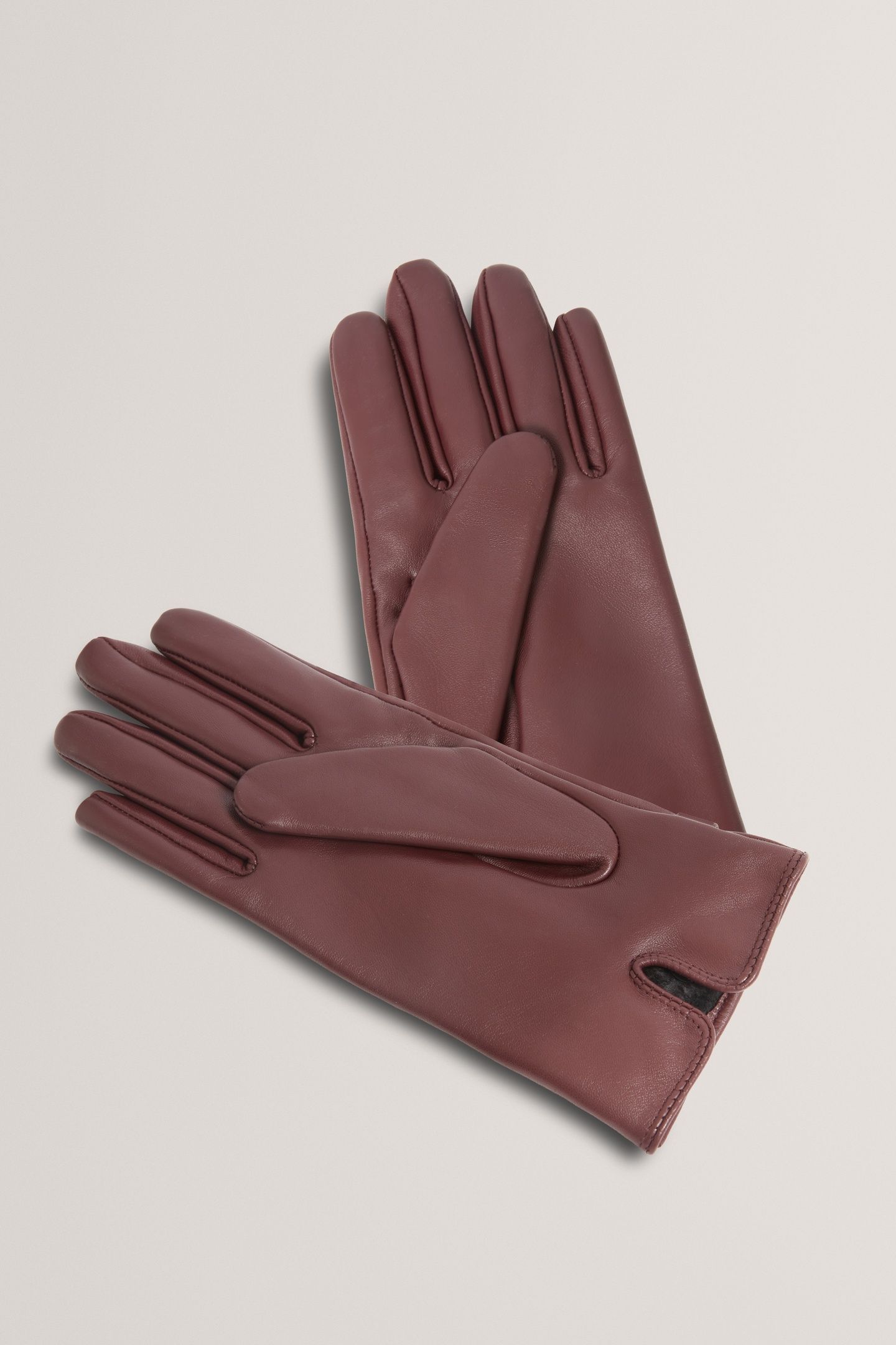 BUCKLE DETAIL LEATHER GLOVES WINE 2