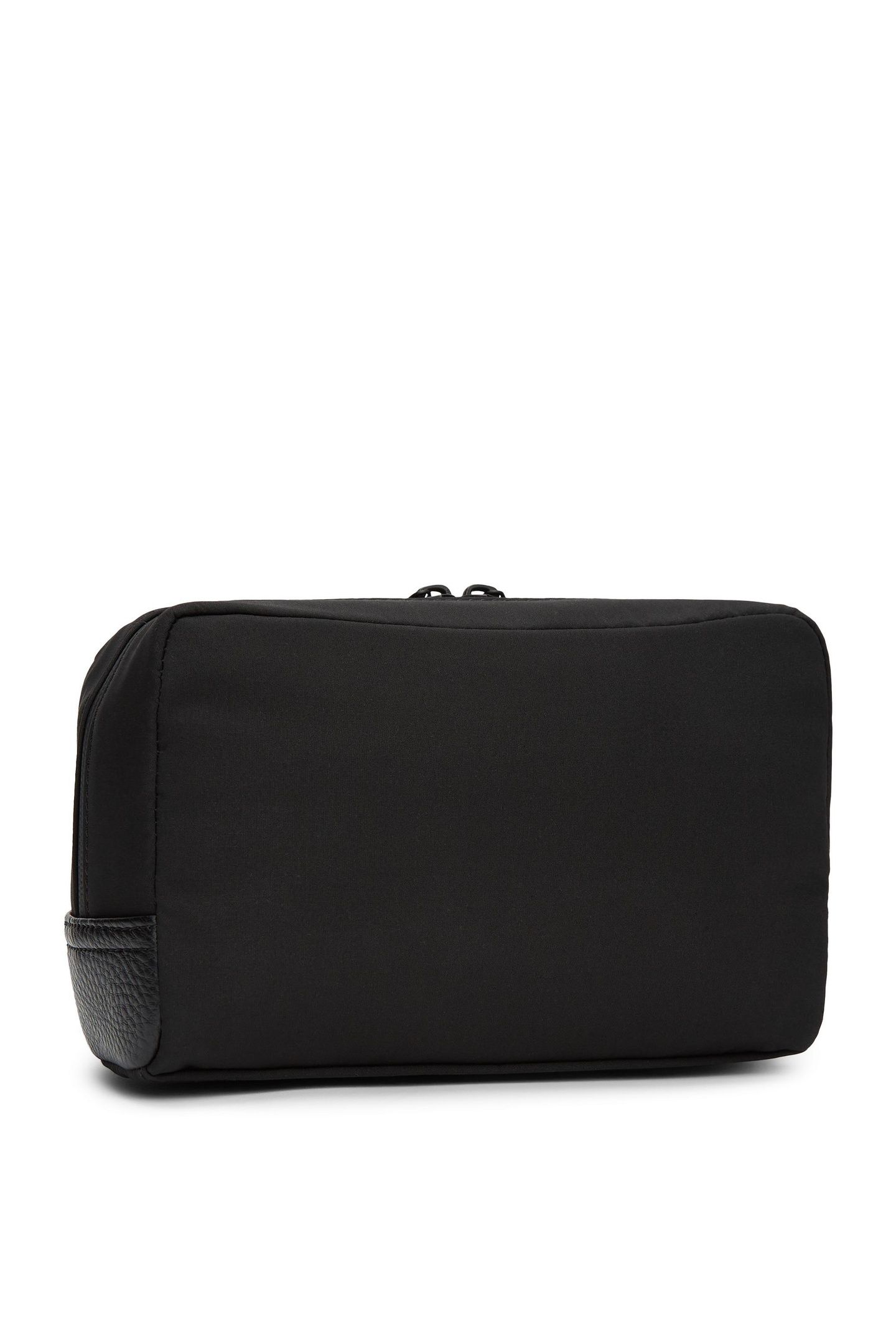 TH TRAVEL WASHBAG BLACK 2