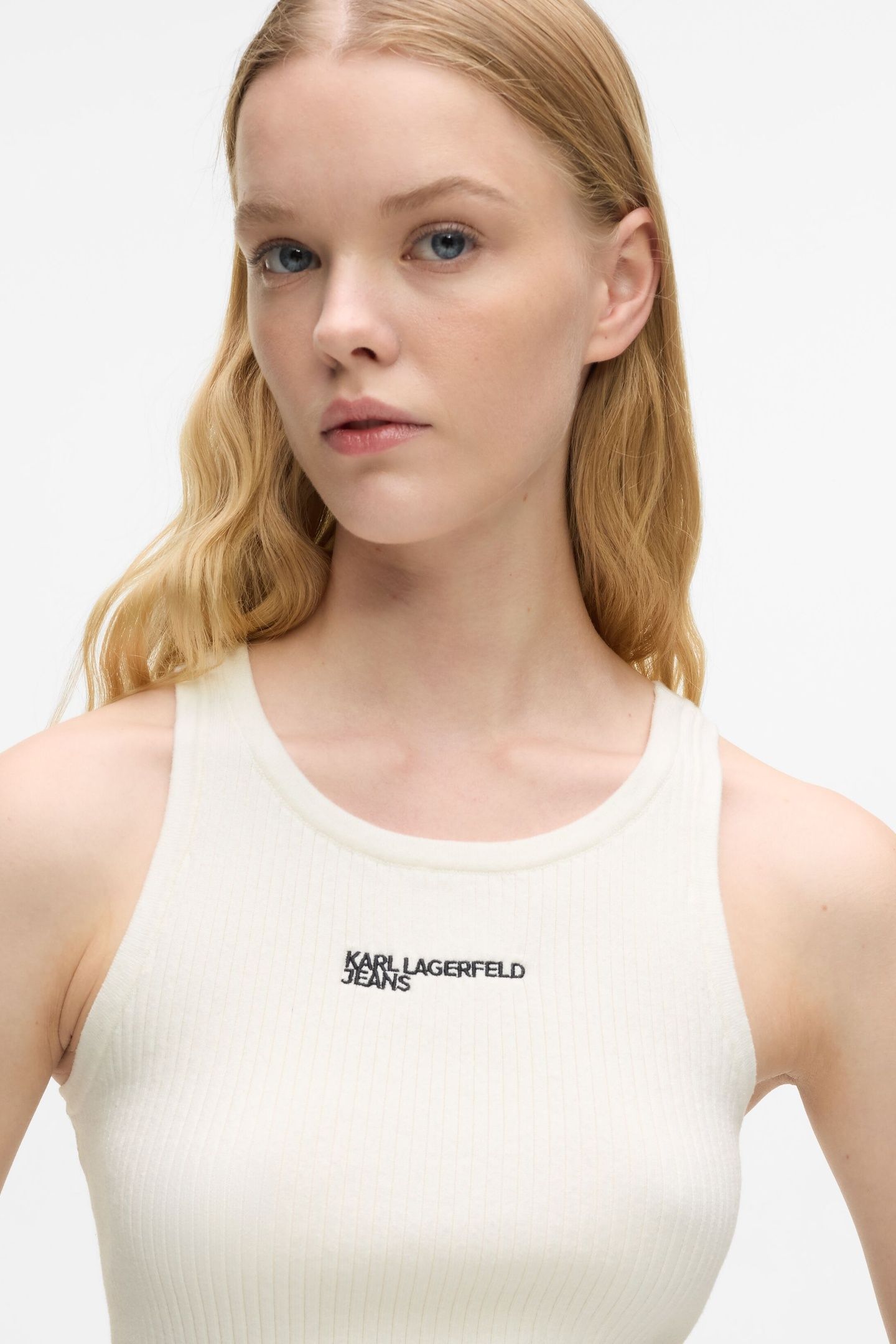 KLJ KNITTED TANK PRISTINE 6