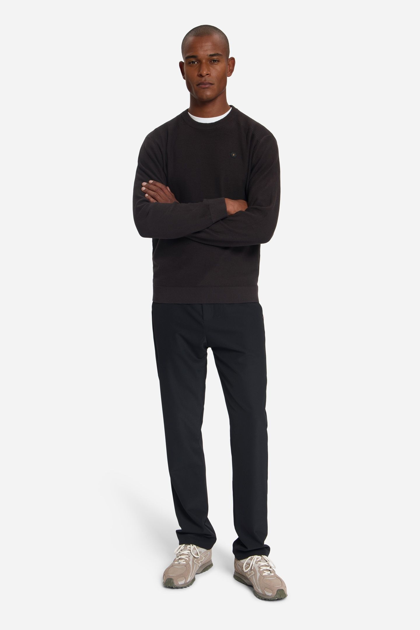PULLOVER CREWNECK SHOULDER DETAIL DARK BROWN 3