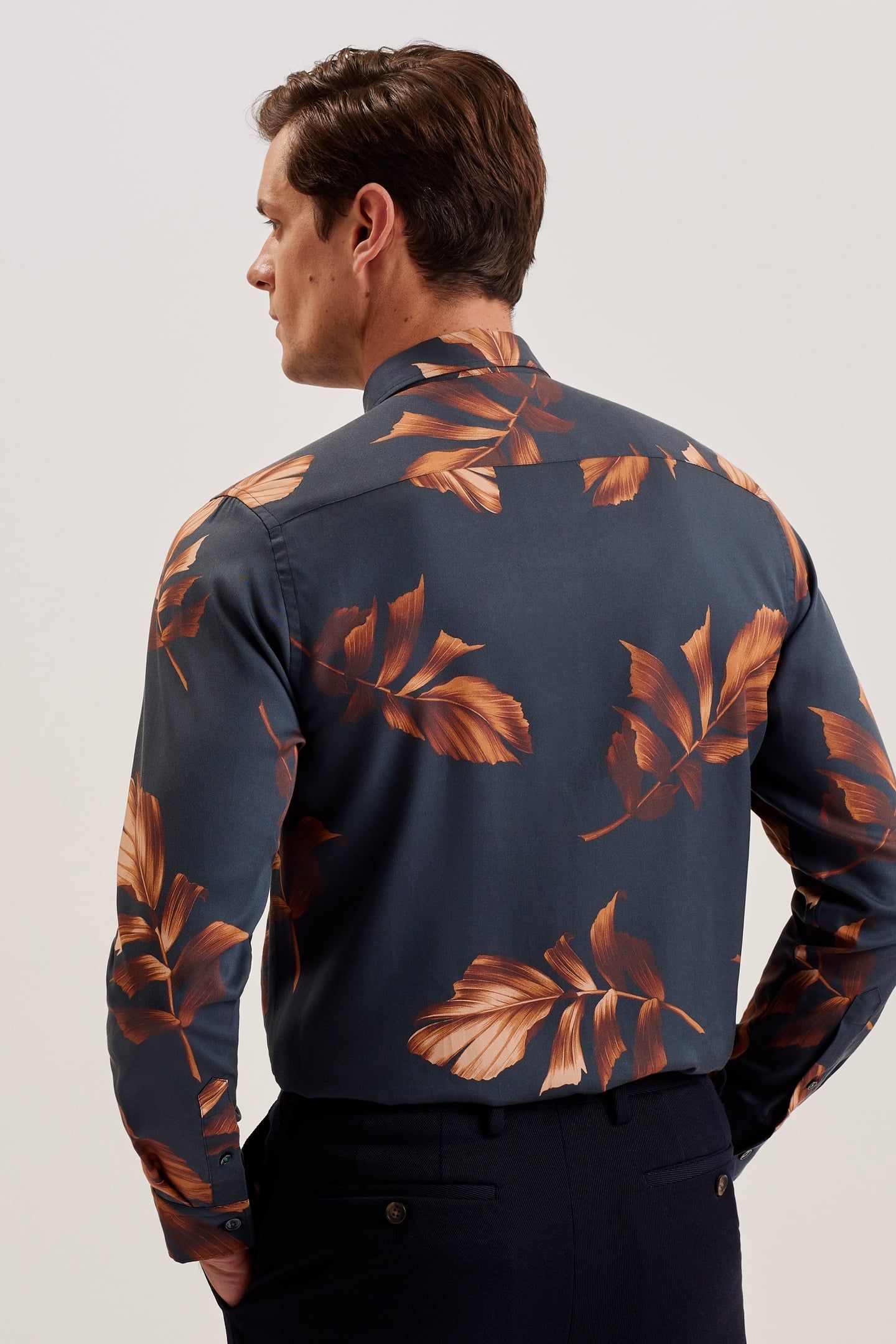 COLTONS LS REGULAR LEAF PRINTED SHIRT NAVY 2
