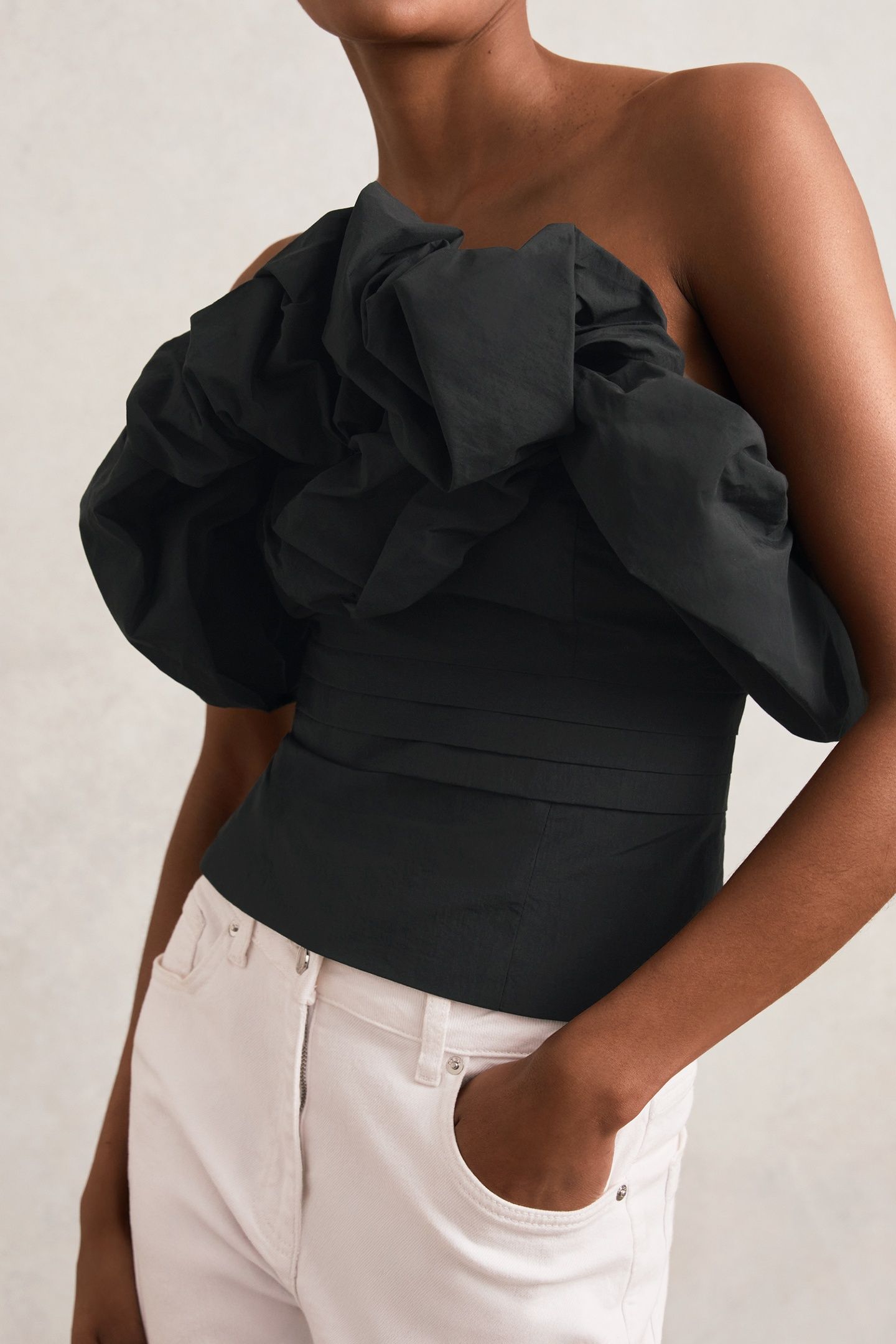 SCULPTURAL BANDEAU TOP BLACK 3