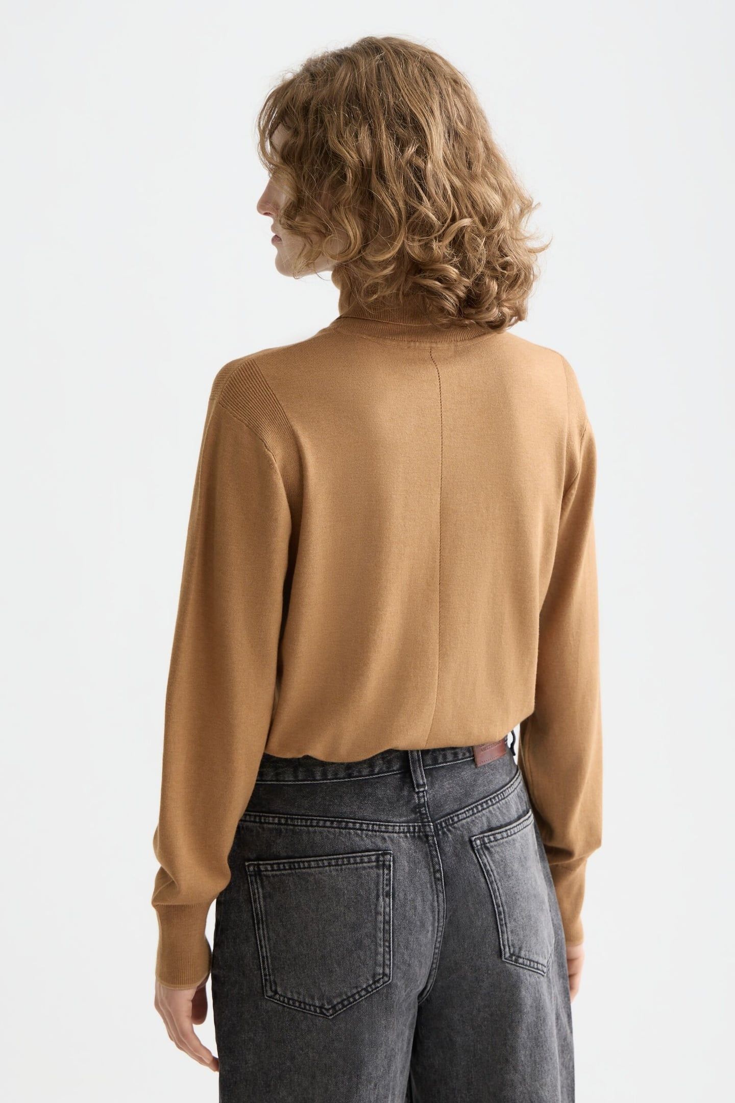 CORE ROLL NECK RELAXED PULLOVER MEDIUM BROWN 2