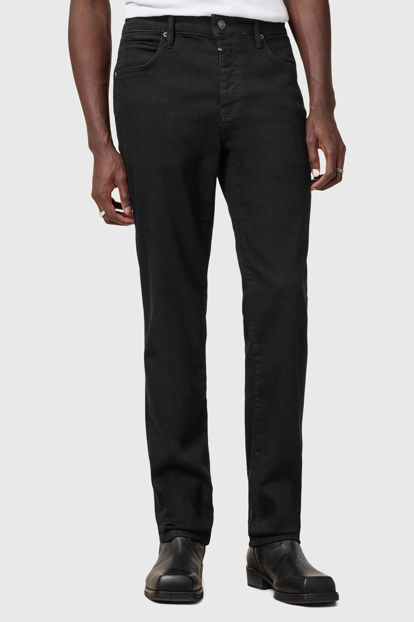SID JET BLACK 1