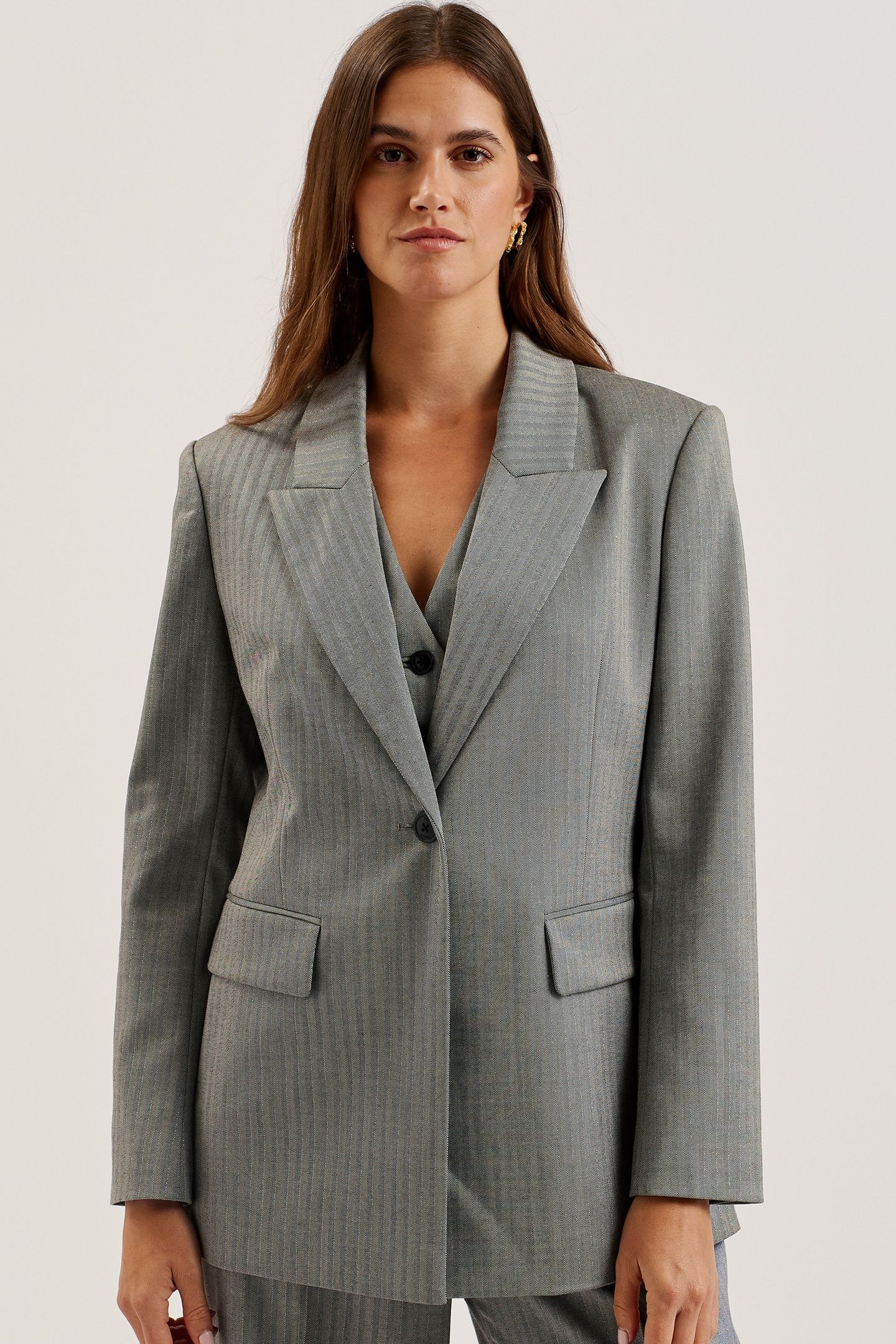 KOA PINSTRIPE SINGLE BREASTED TAILOR GREY 1