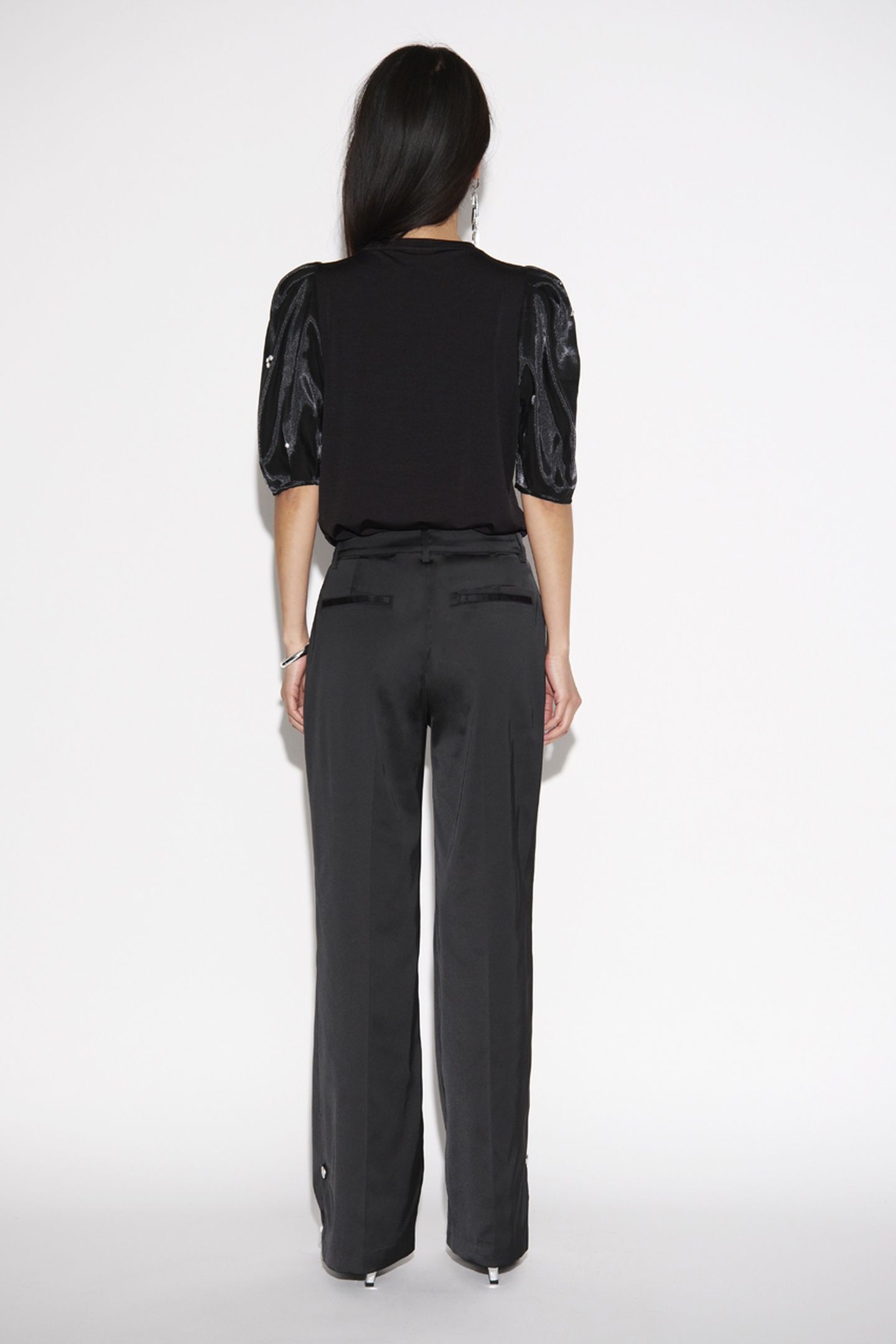 MIGNON EMBELISHED TOP RAVEN 3