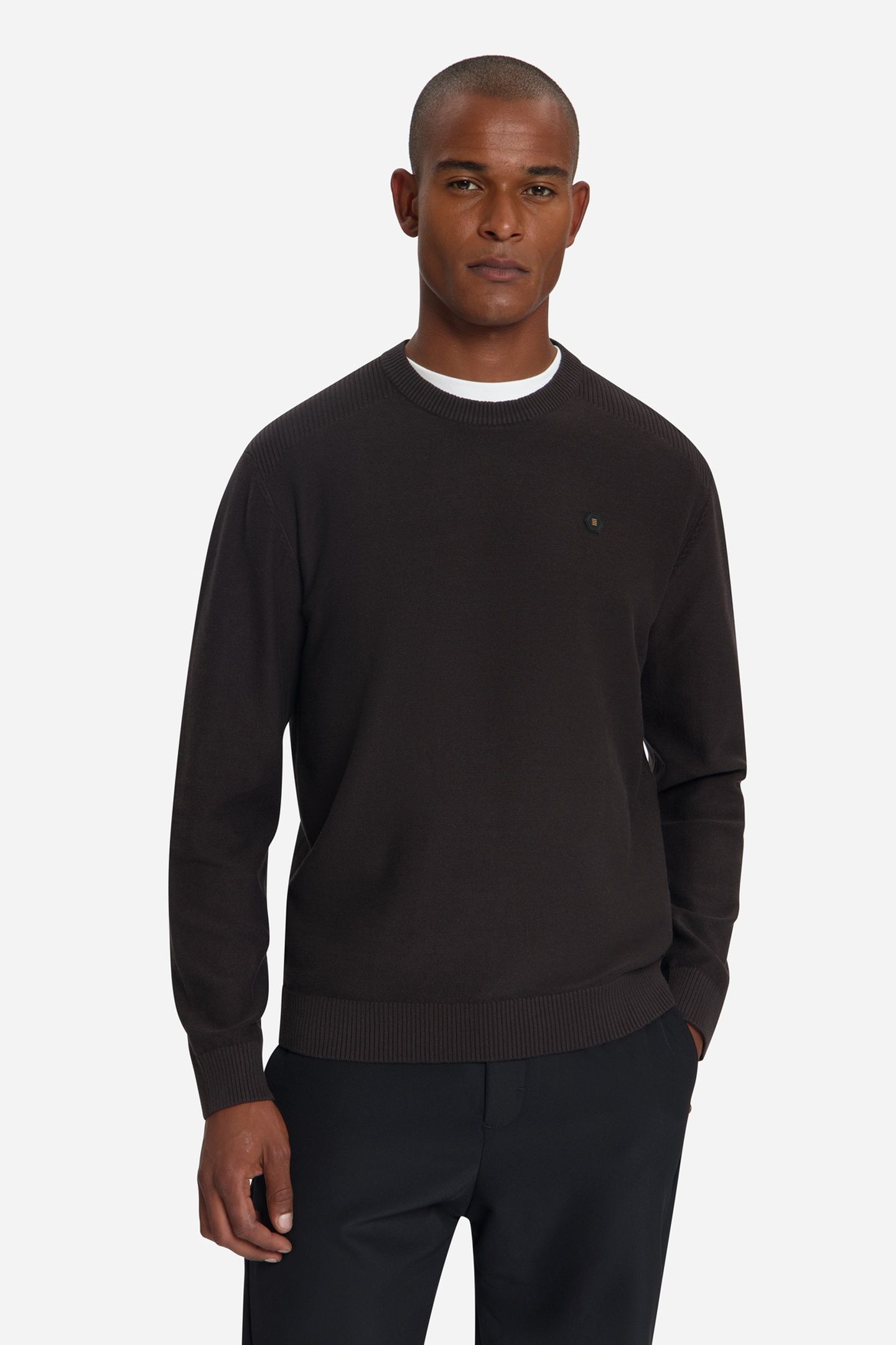 PULLOVER CREWNECK SHOULDER DETAIL DARK BROWN 6