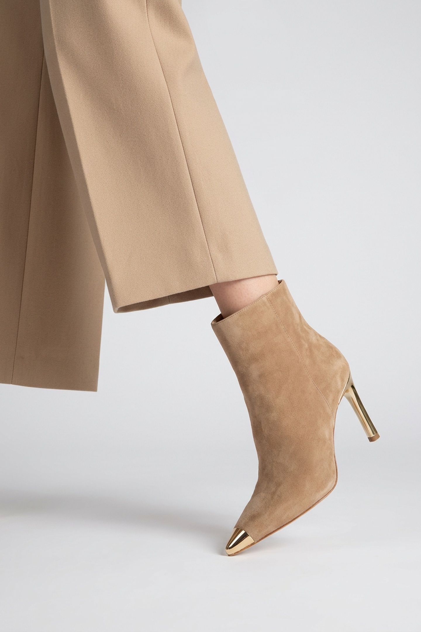 KASIA HEELED BOOTIE HUSK 5