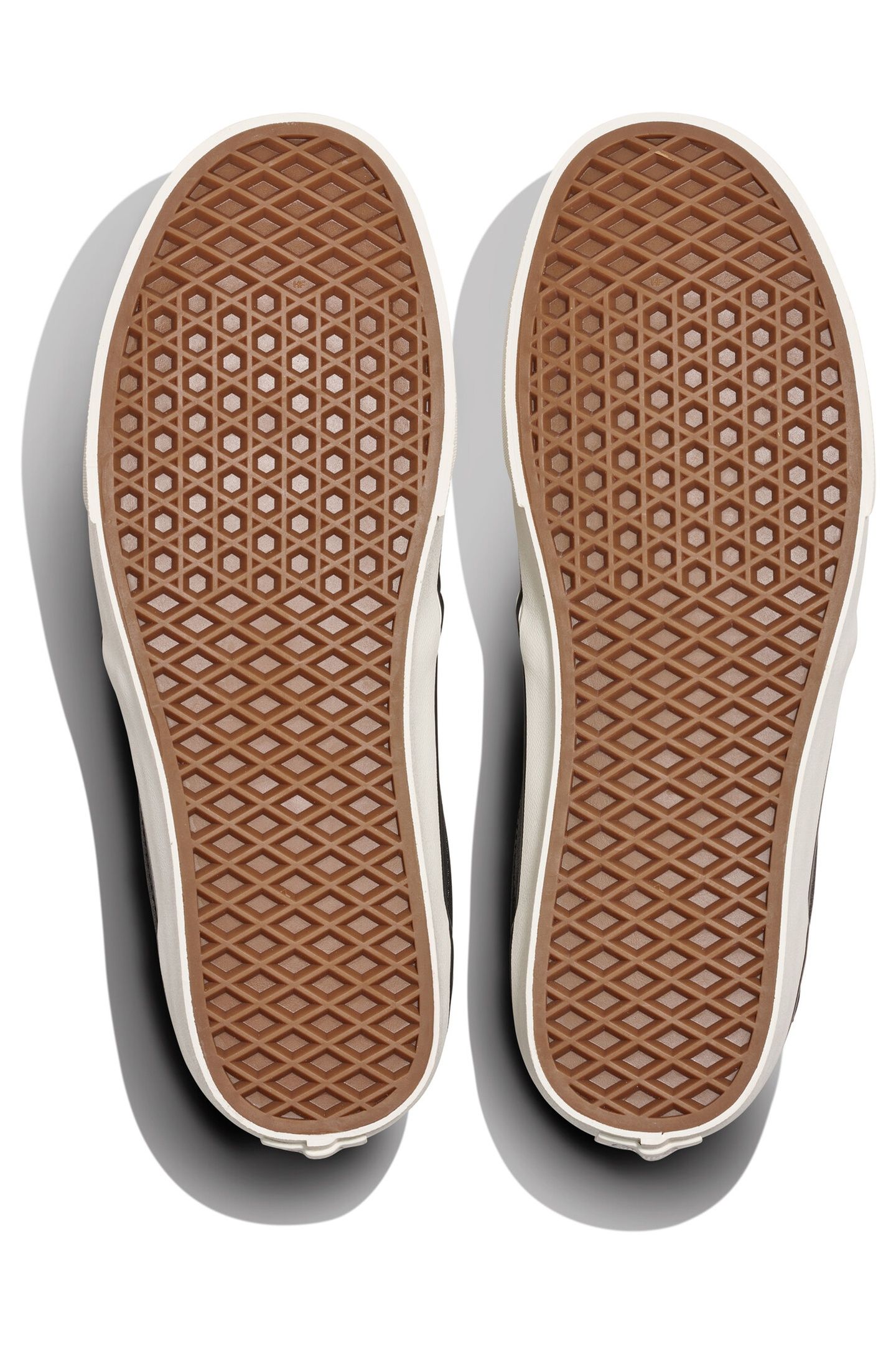 ATWOOD LEATHERBLCK/MRSHMLLOW 7