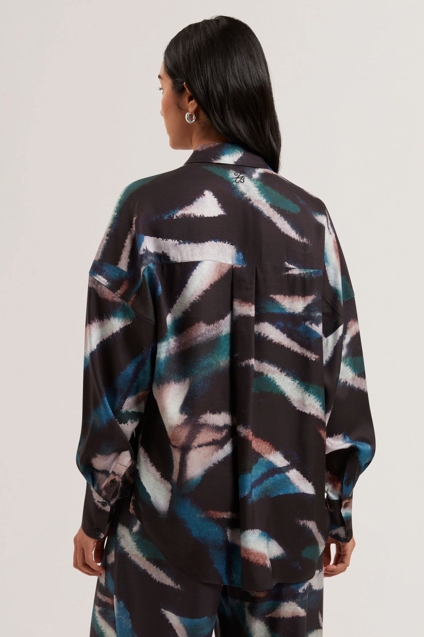 TROPIZA PRINTED OVERSIZED BOYFRIEND BLACK 2