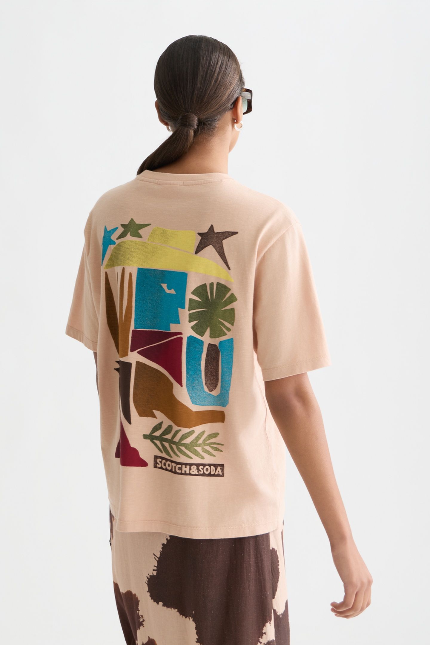 FRONT BACK ARTWORK LOOSE-FIT T-SHIRT ROSE DUST 2
