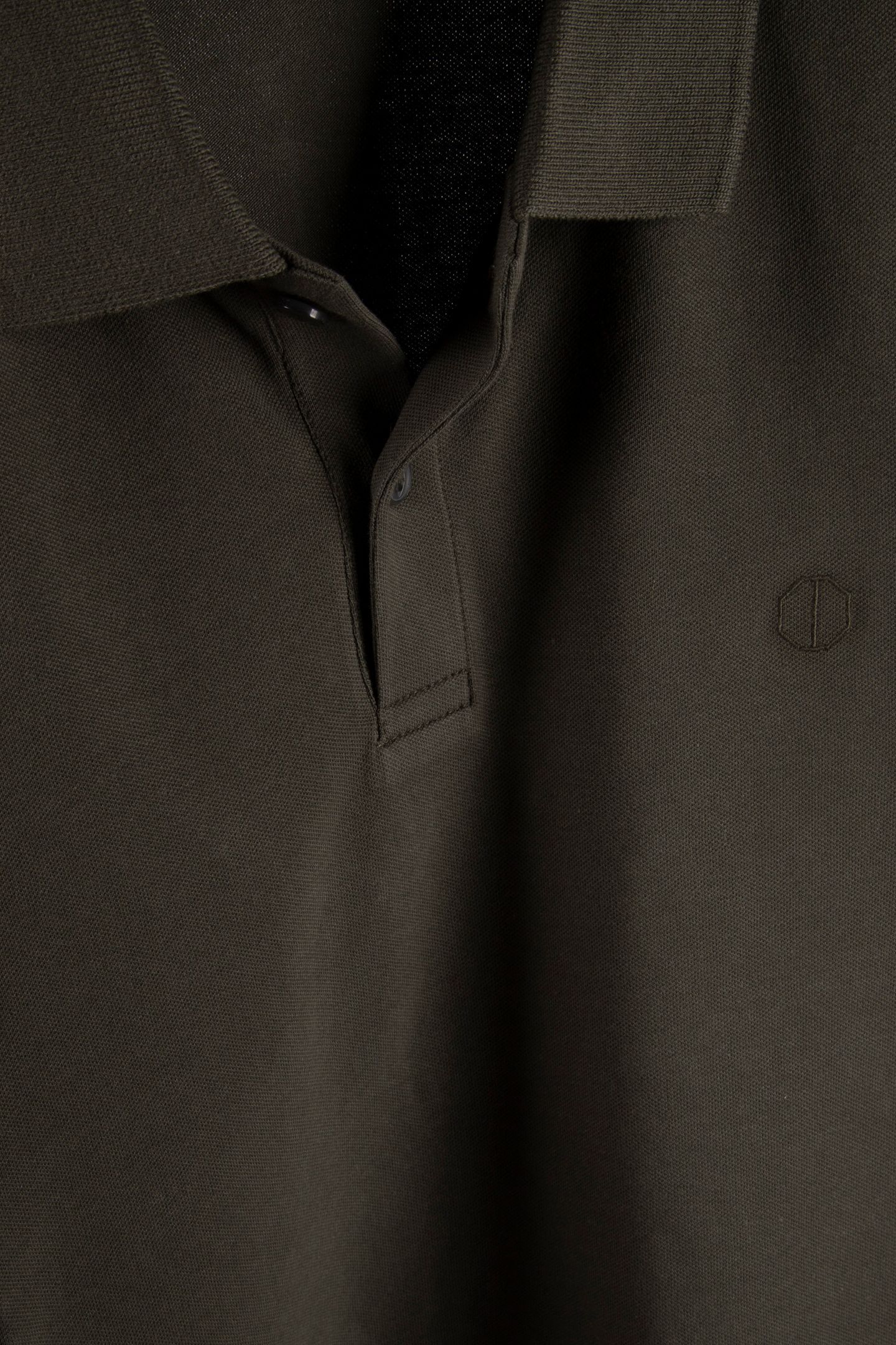 DS-BOWIE V-NECK POLO DARK ARMY 4