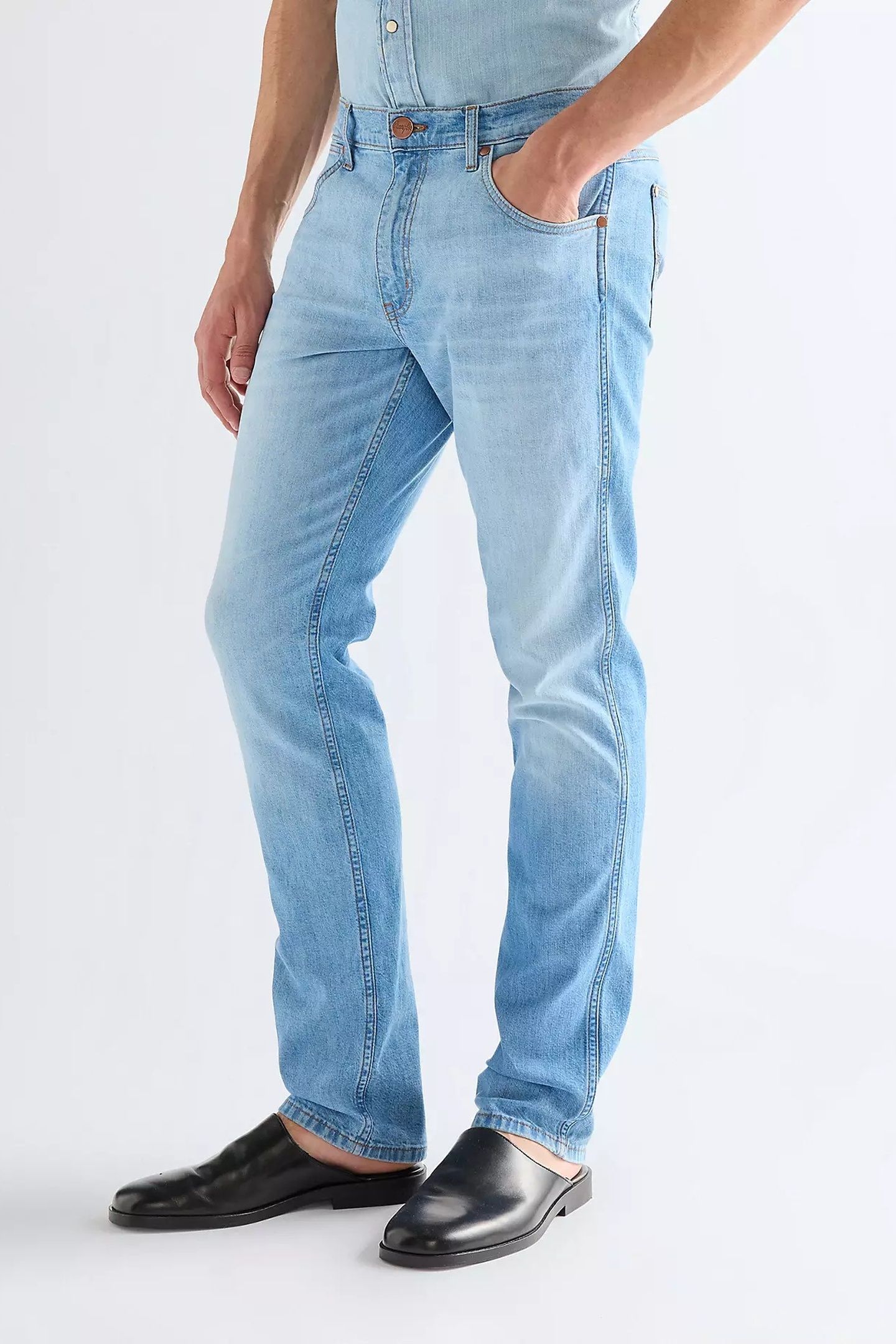 GREENSBORO LIGHT WASH JEANS DENIM BLUE 1
