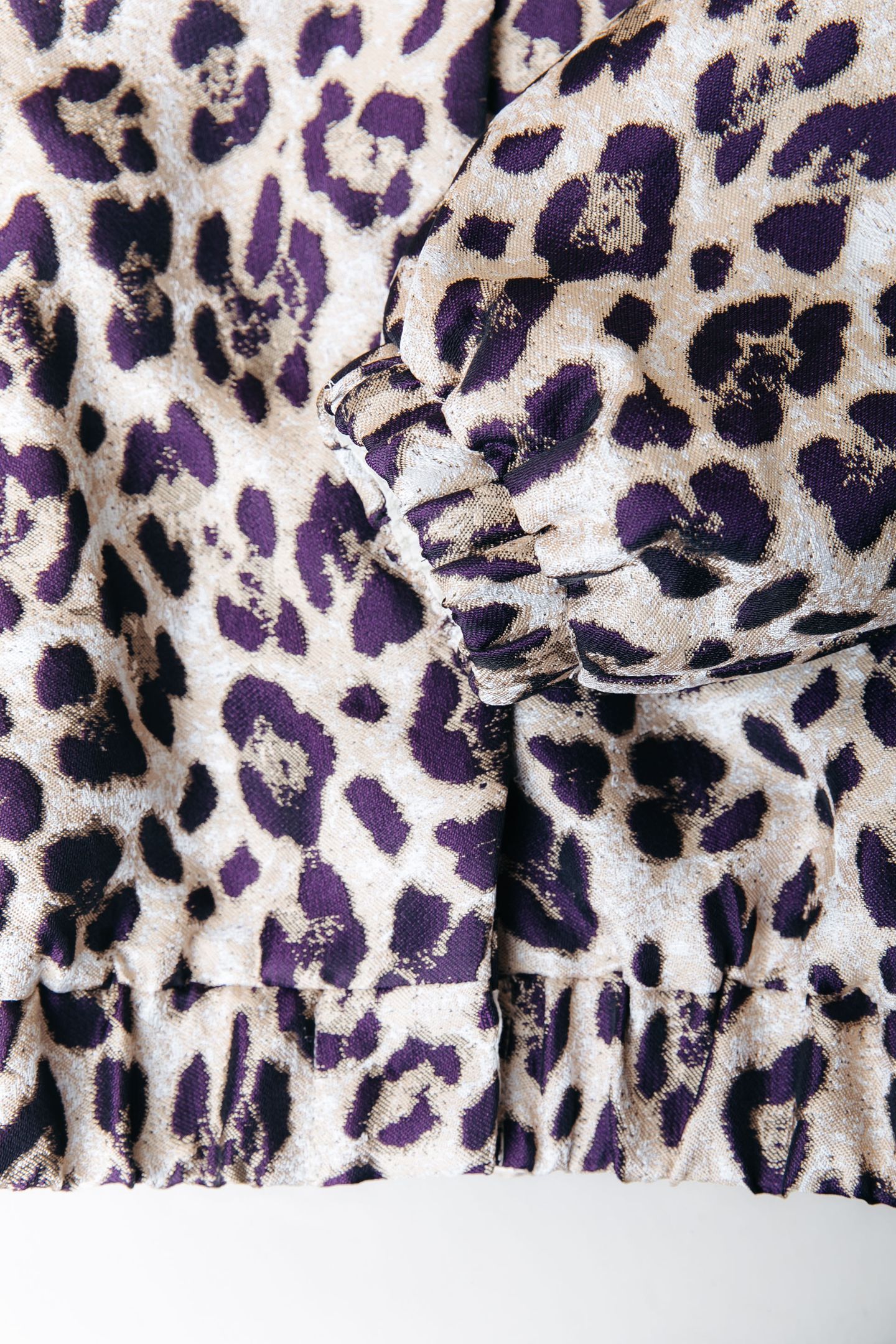 BENTE LEOPARD JACQUARD BOMBER JACKET BEIGE 6
