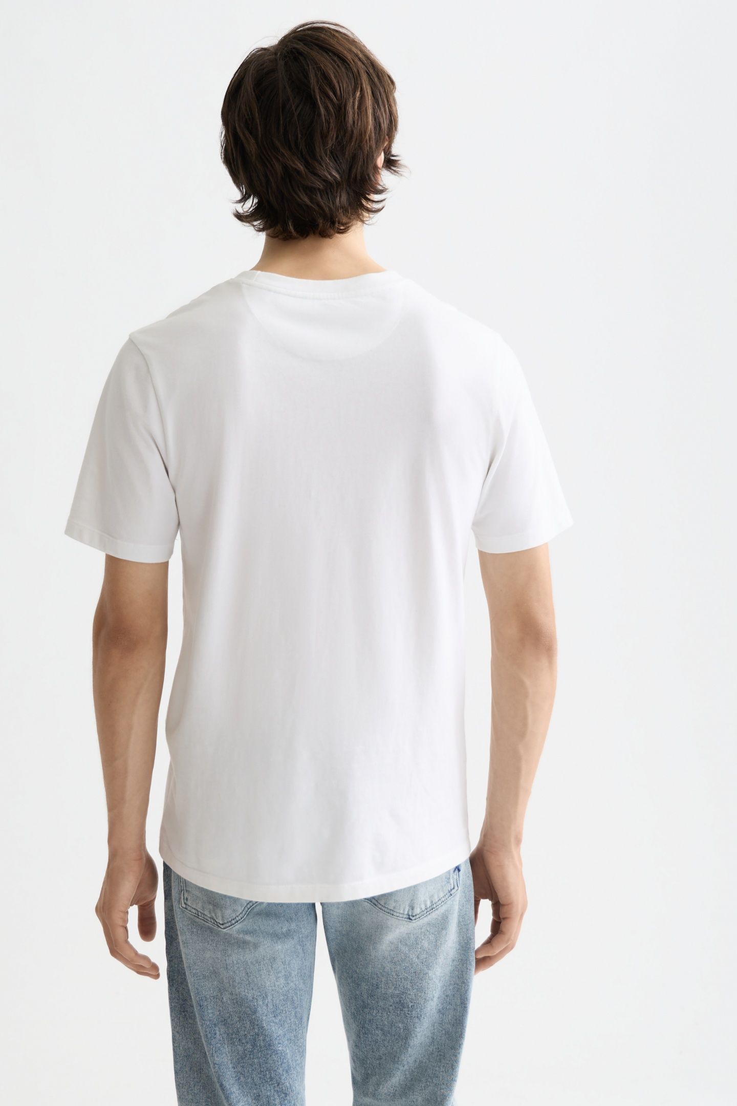 CHEST LOGO REGULAR-FIT T-SHIRT WHITE TRADITIONAL 2