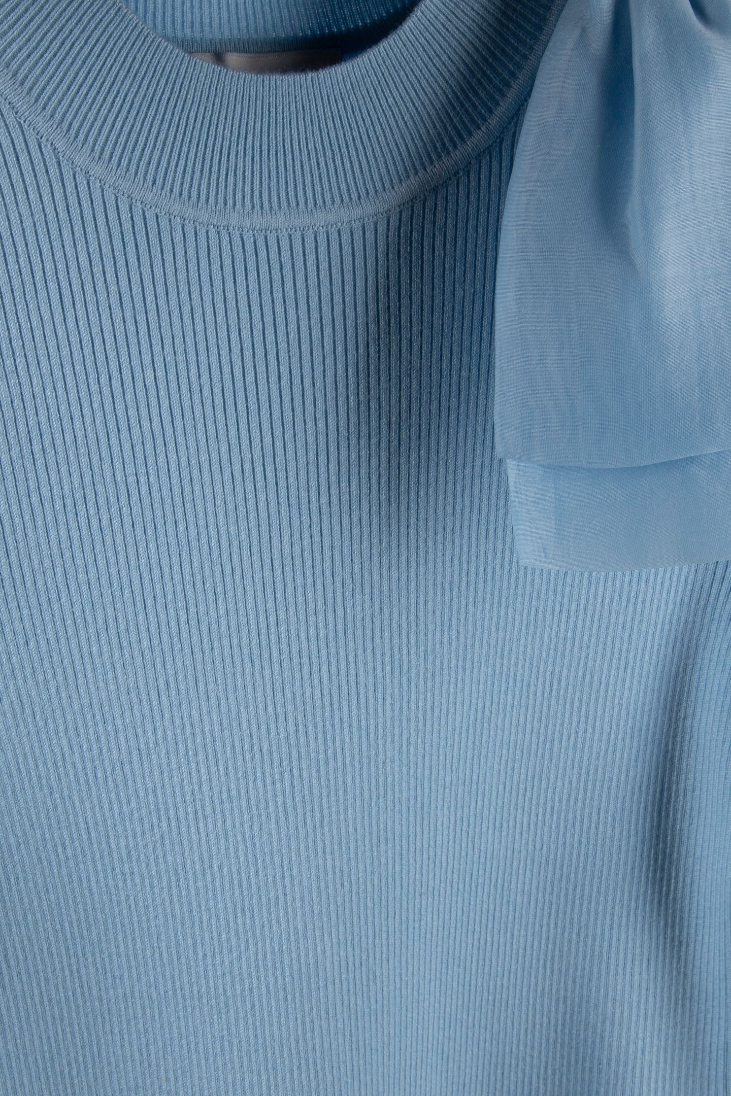 AMBHER EXTRAVAGANT BOW JUMPER BLUE 4