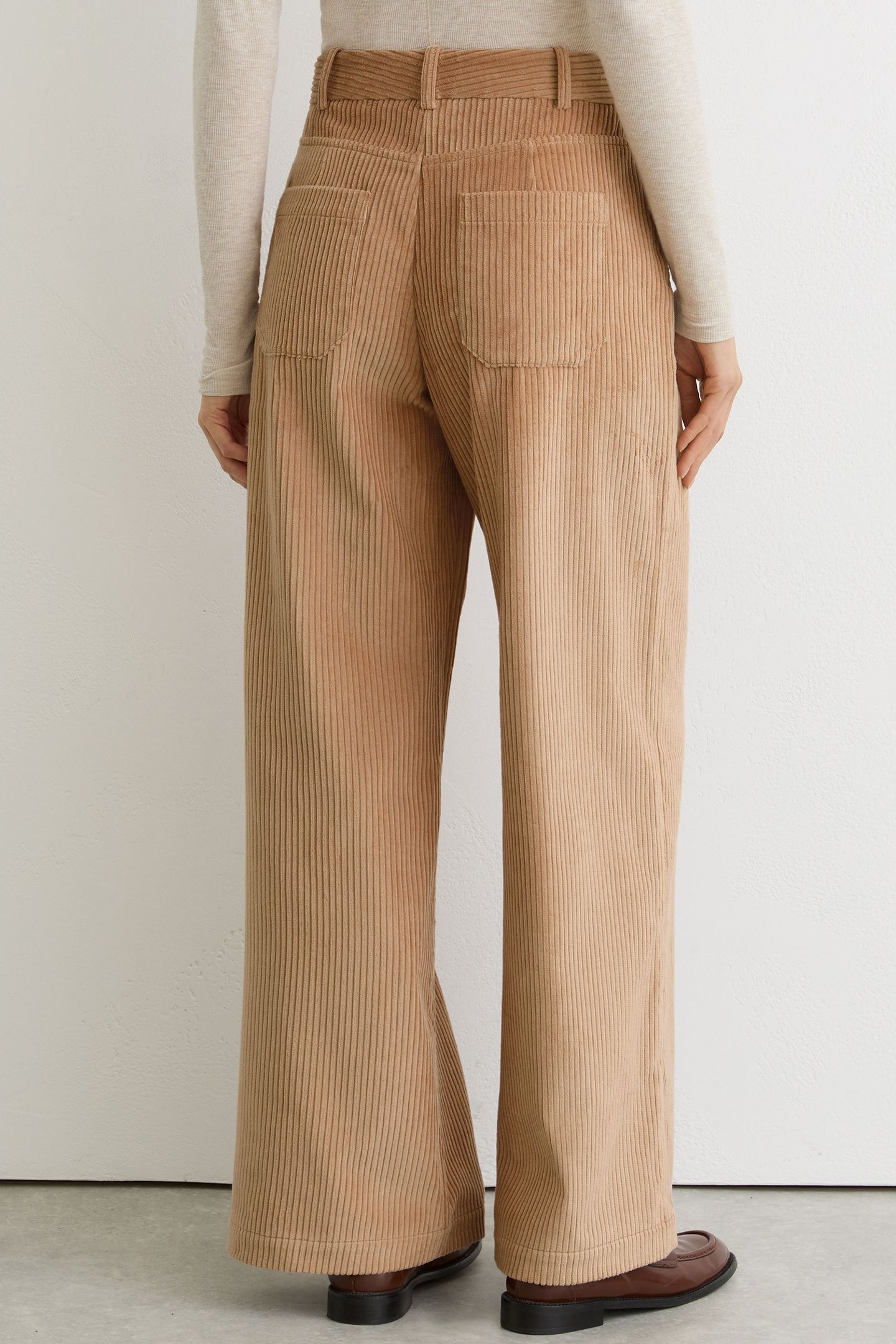 CORD TROUSER CAMEL 5