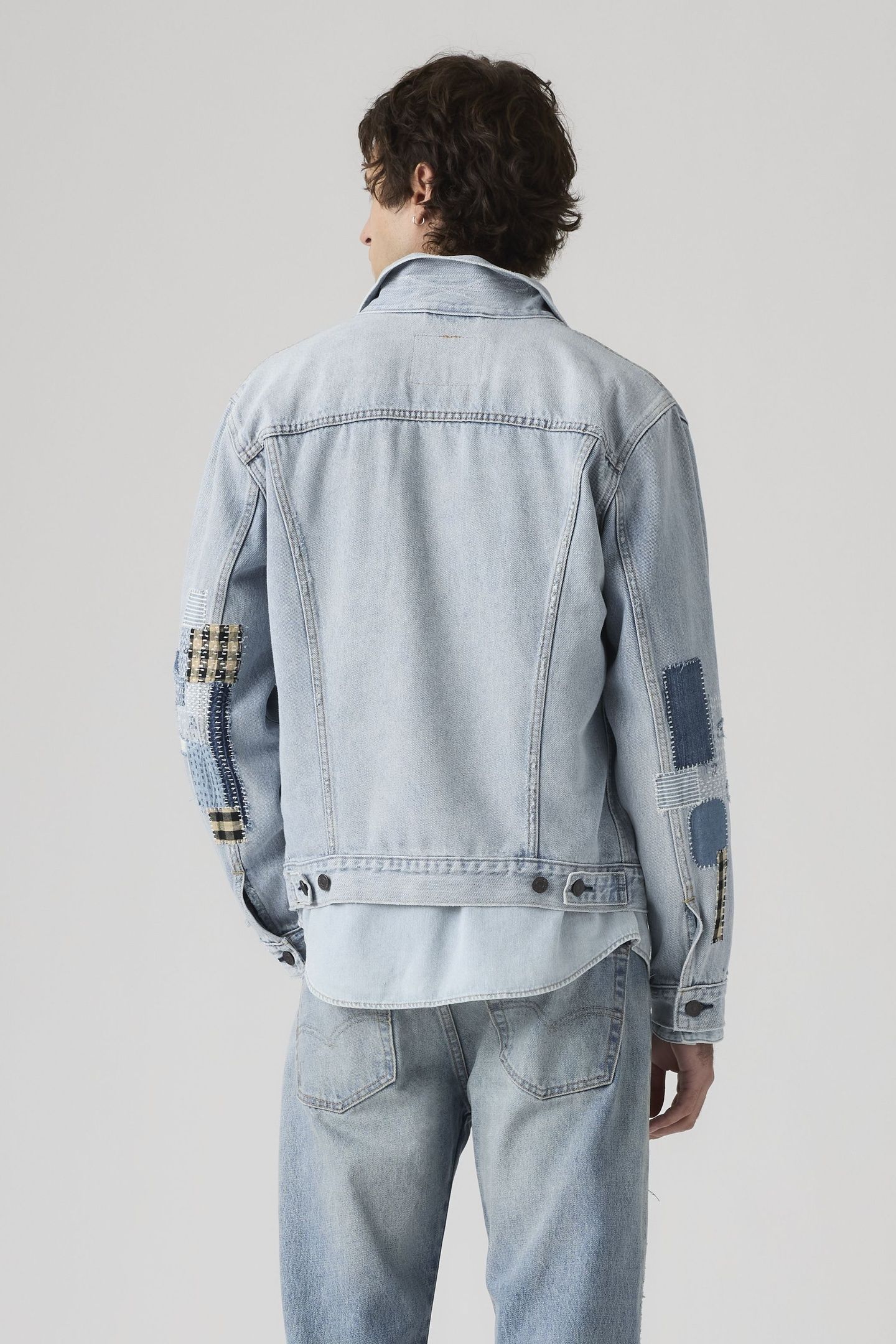 TRUCKER JACKET 3