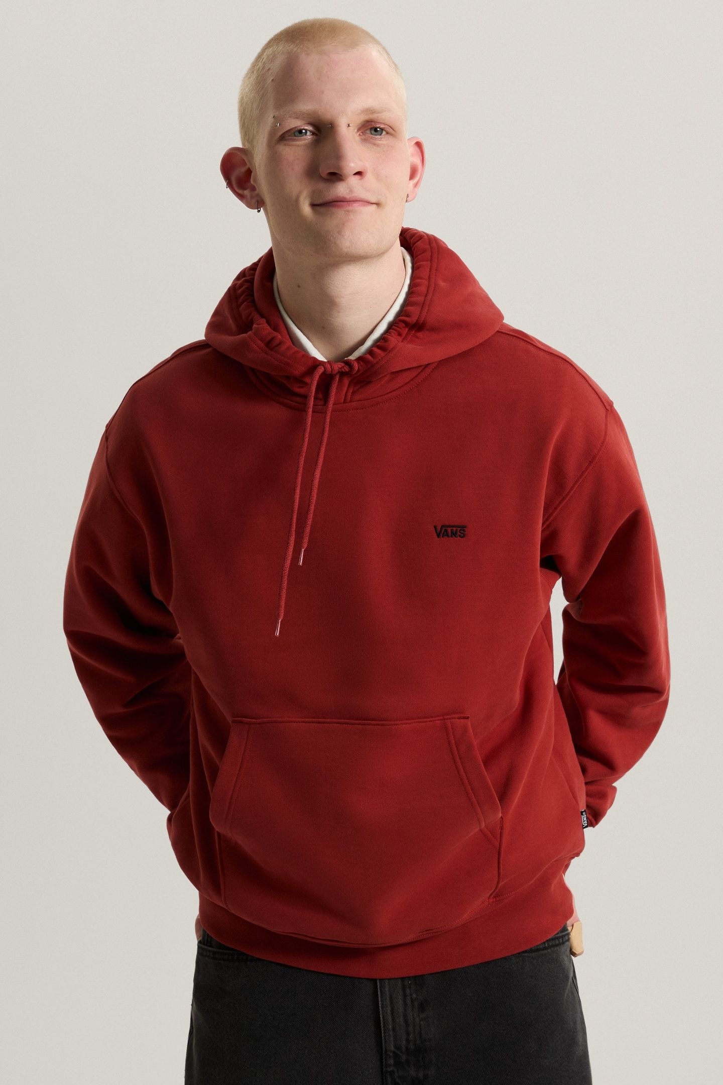 LEFT CHEST II PULLOVER POPPY EMBER 1