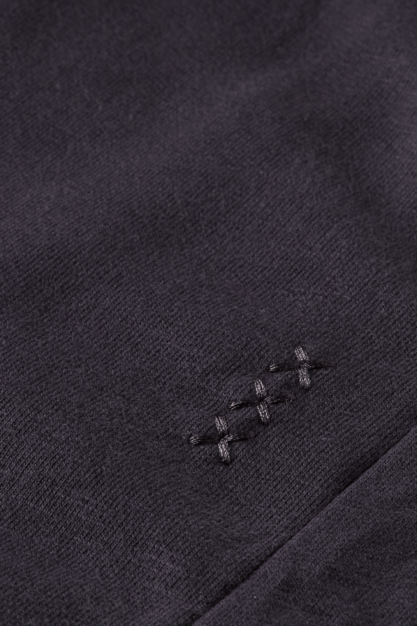 CORE - 3 CROSSES SWEATPANT BLACK 5