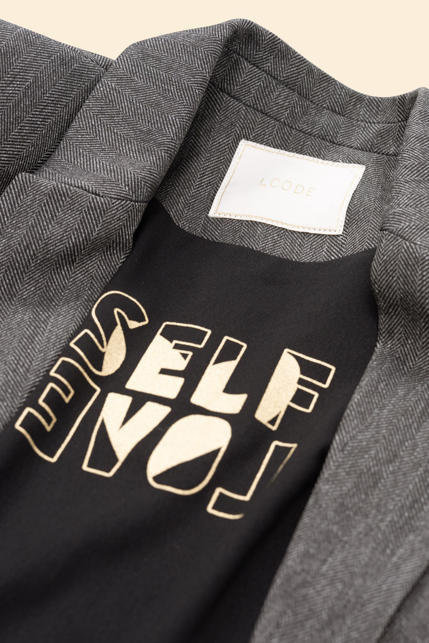 GREY HERRINGBONE SUIT JACKET 6