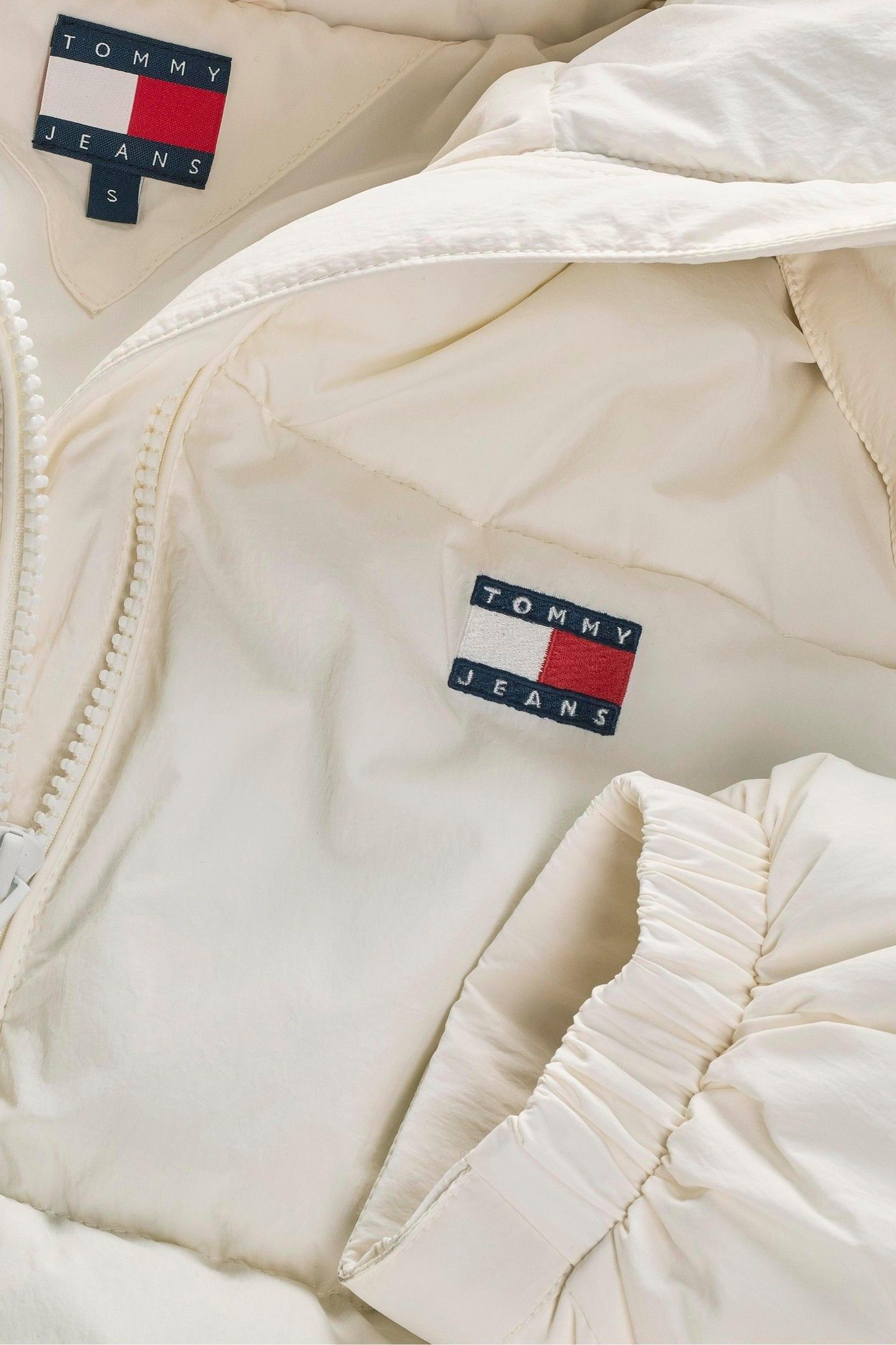 TJW OVS HOODED FLAG ANCIENT WHITE 4