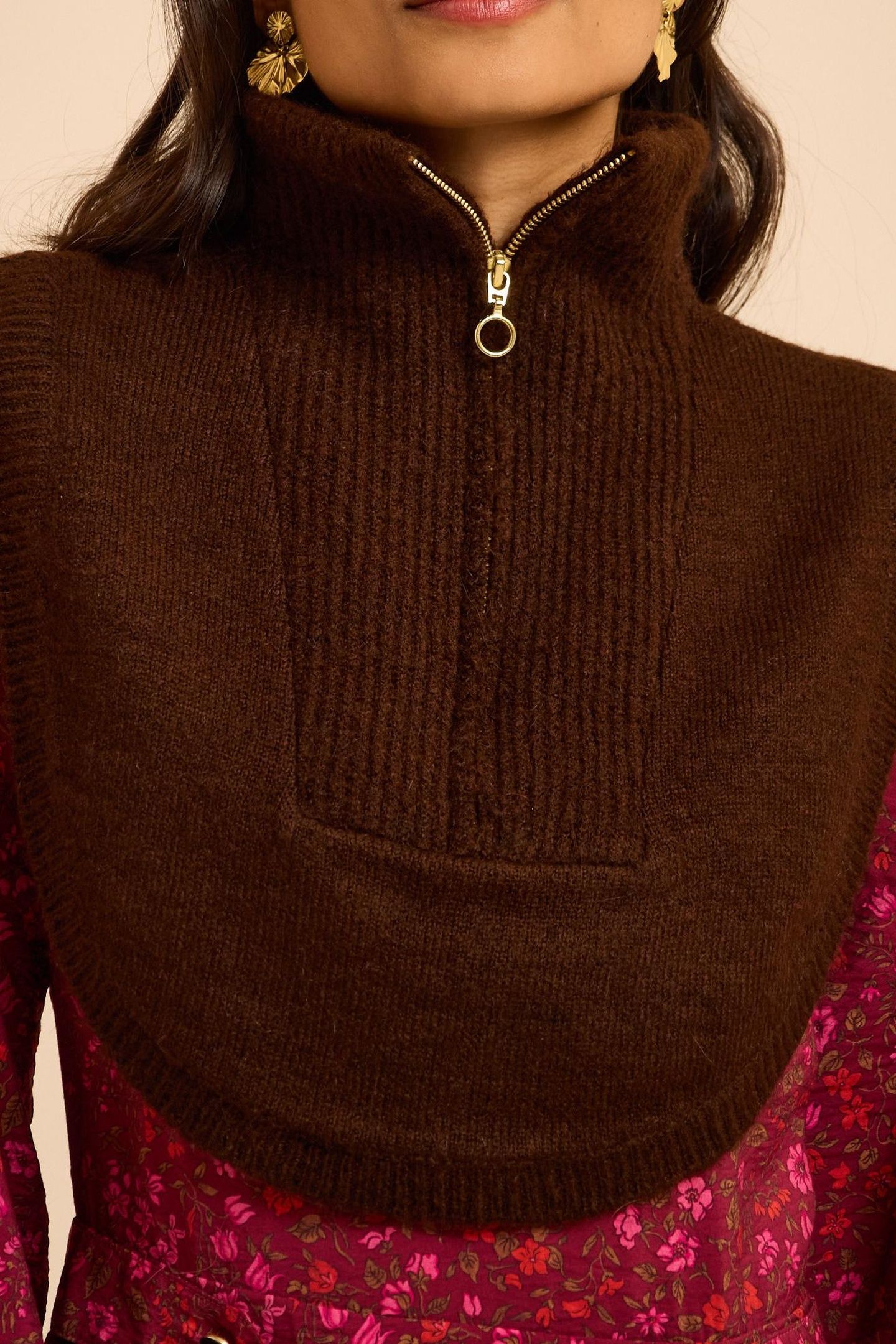 BROWN KNIT ZIP-NECK BIB FRONT 2