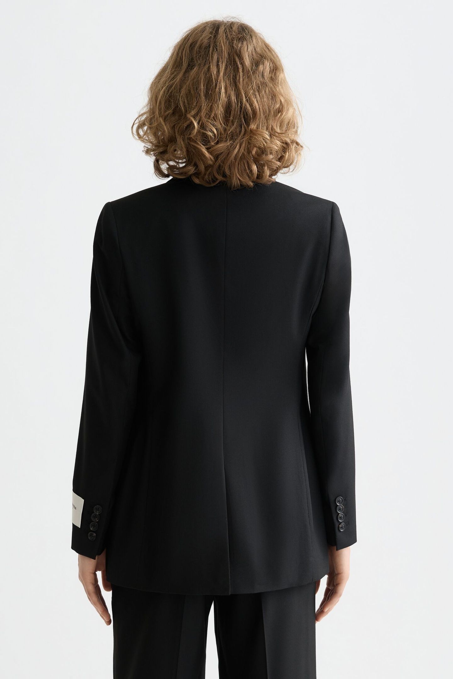 SB FITTED BLAZER BLACK 4