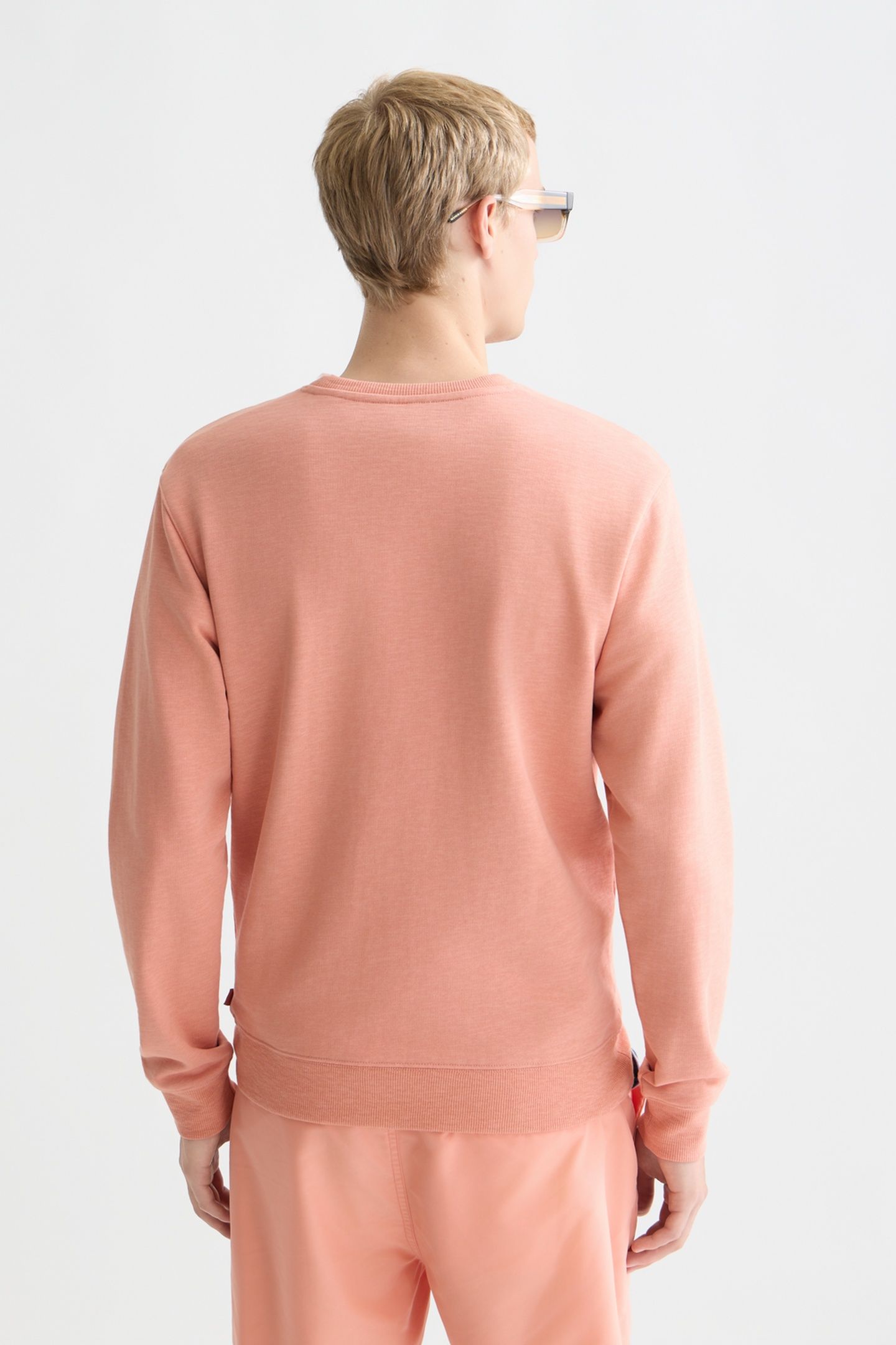 LEFT CHEST LOGO REGULAR-FIT SWEATSHIRT BRIGHT RED 2