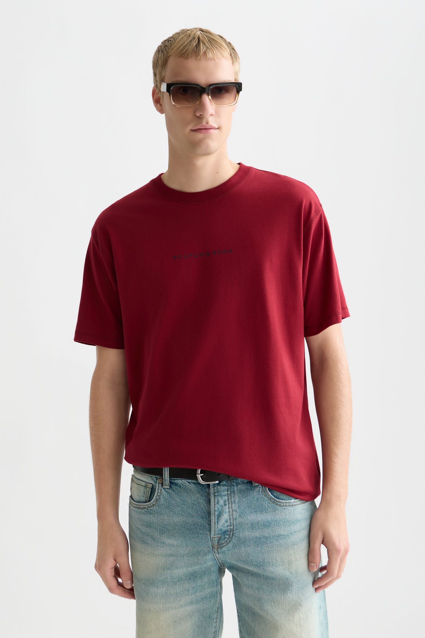 SEASONAL CORE CHEST ARTWORK RELAXEDFIT TSHIRT RED 1