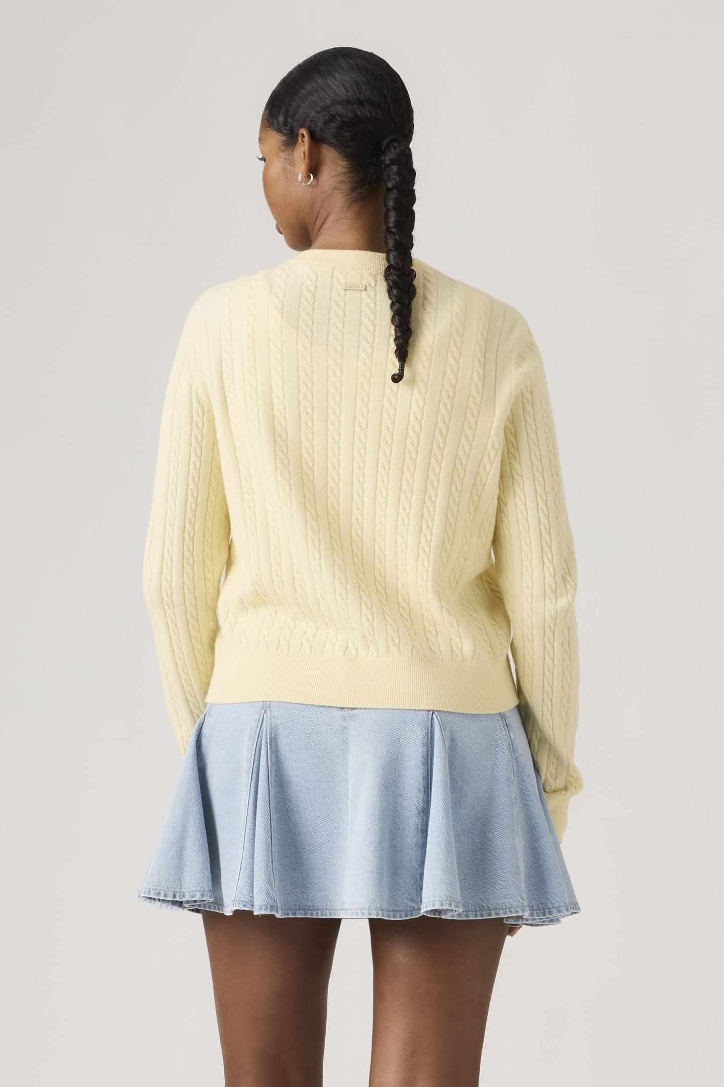 SUPERSOFT CREWNECK CARDIGAN 3