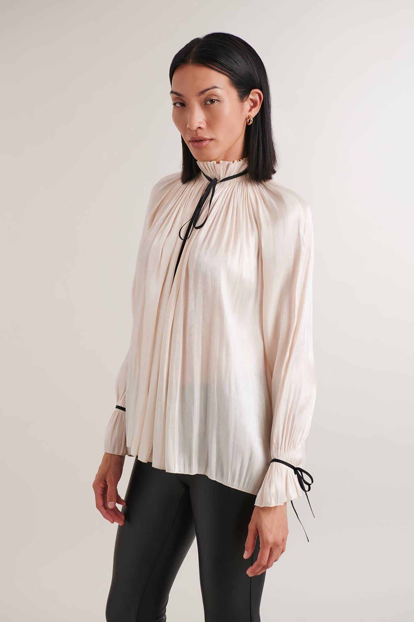 FABIENNE MOON WHITE 1