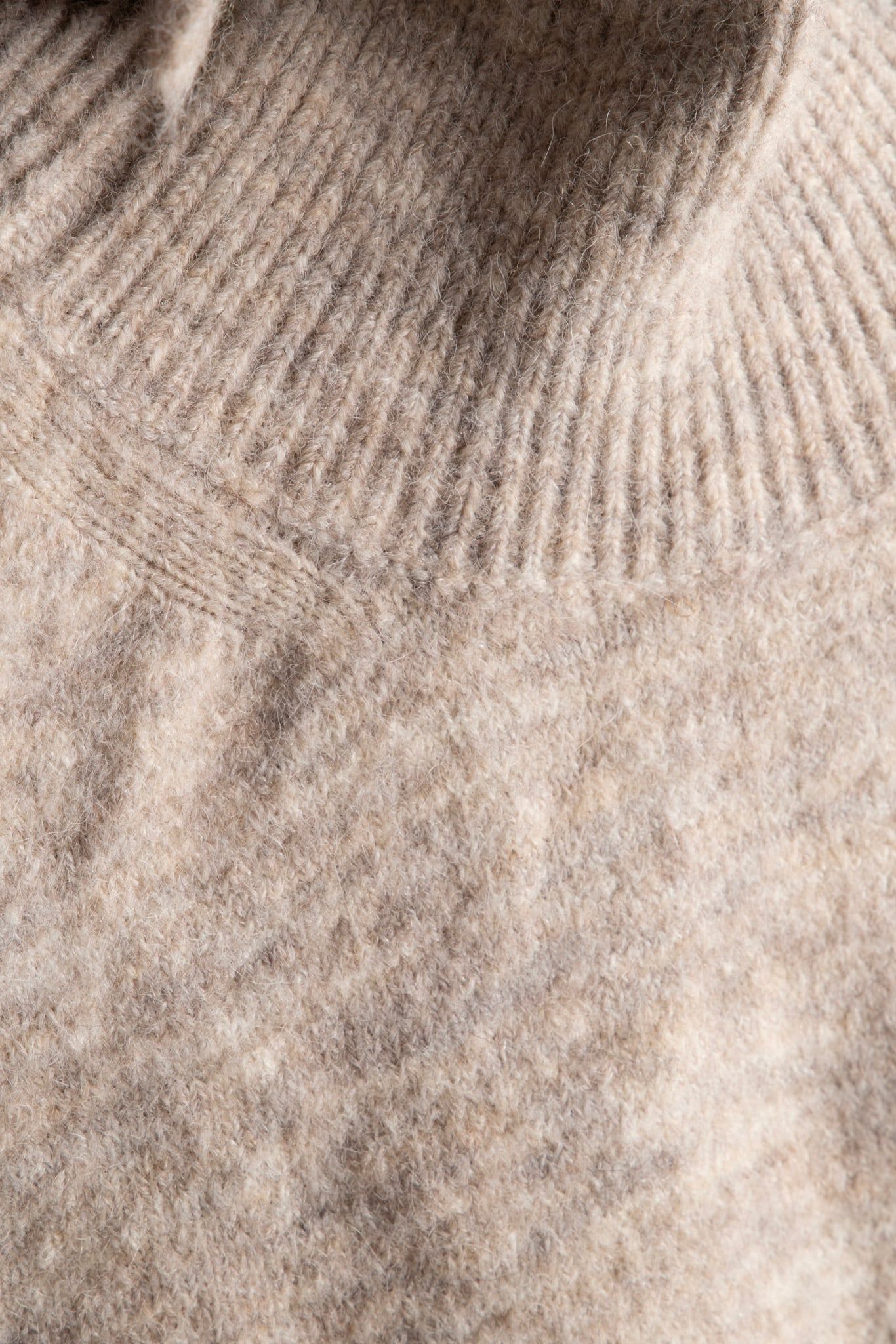MALO SWEATER BEIGE 4