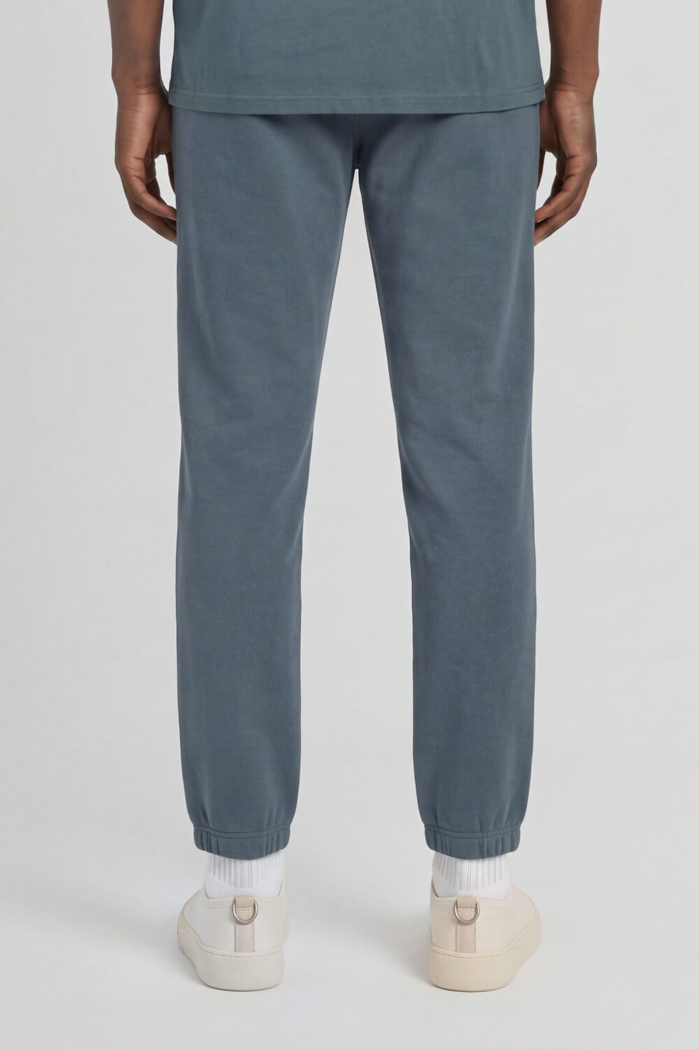 SLIM SWEATPANT SILVER PINE 2
