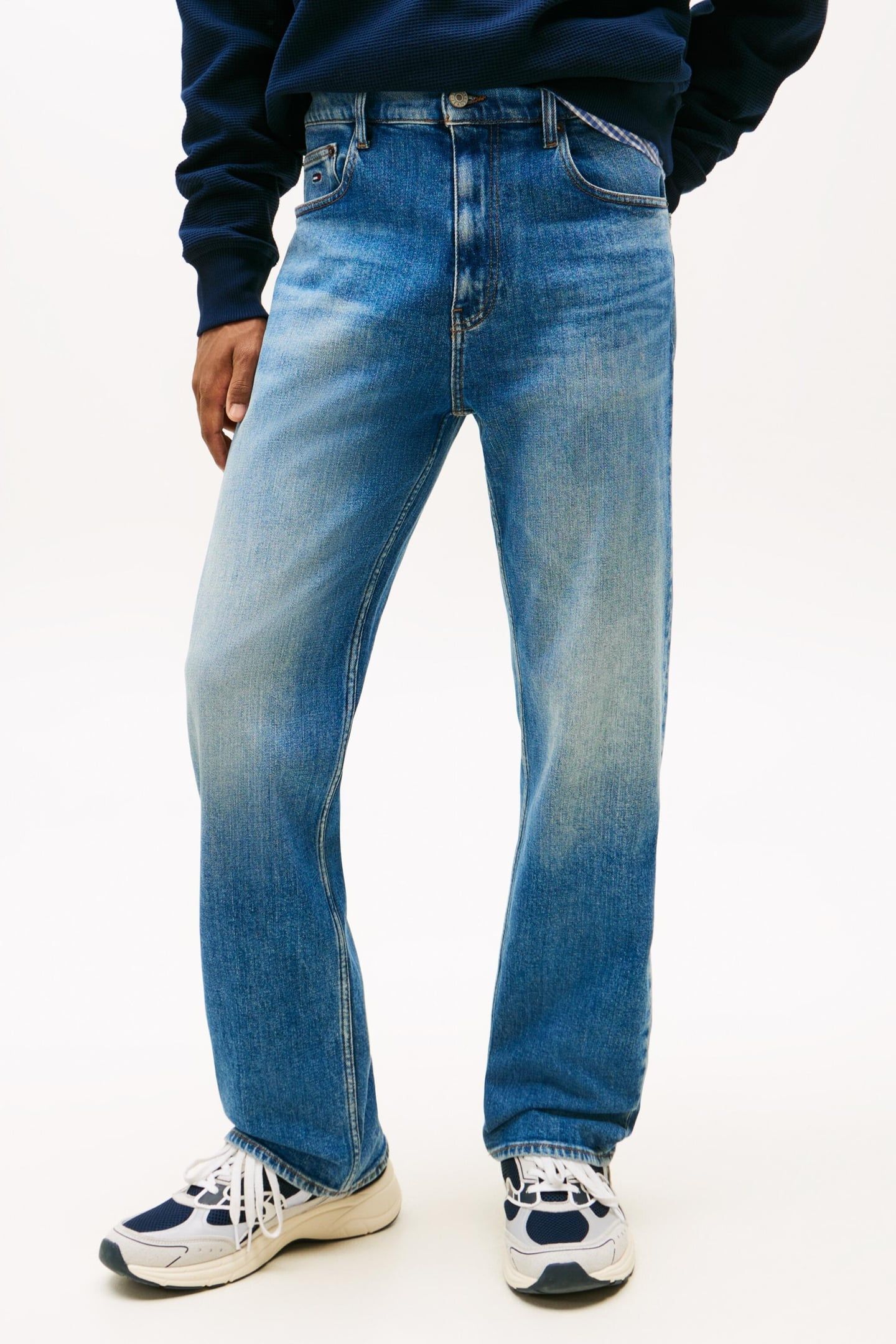 OTIS REGULAR STRAIGHT BI0 DENIM MEDIUM 4