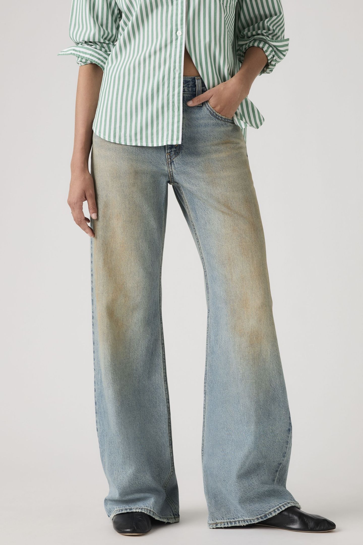 LOOSE BOOT JEANS 1