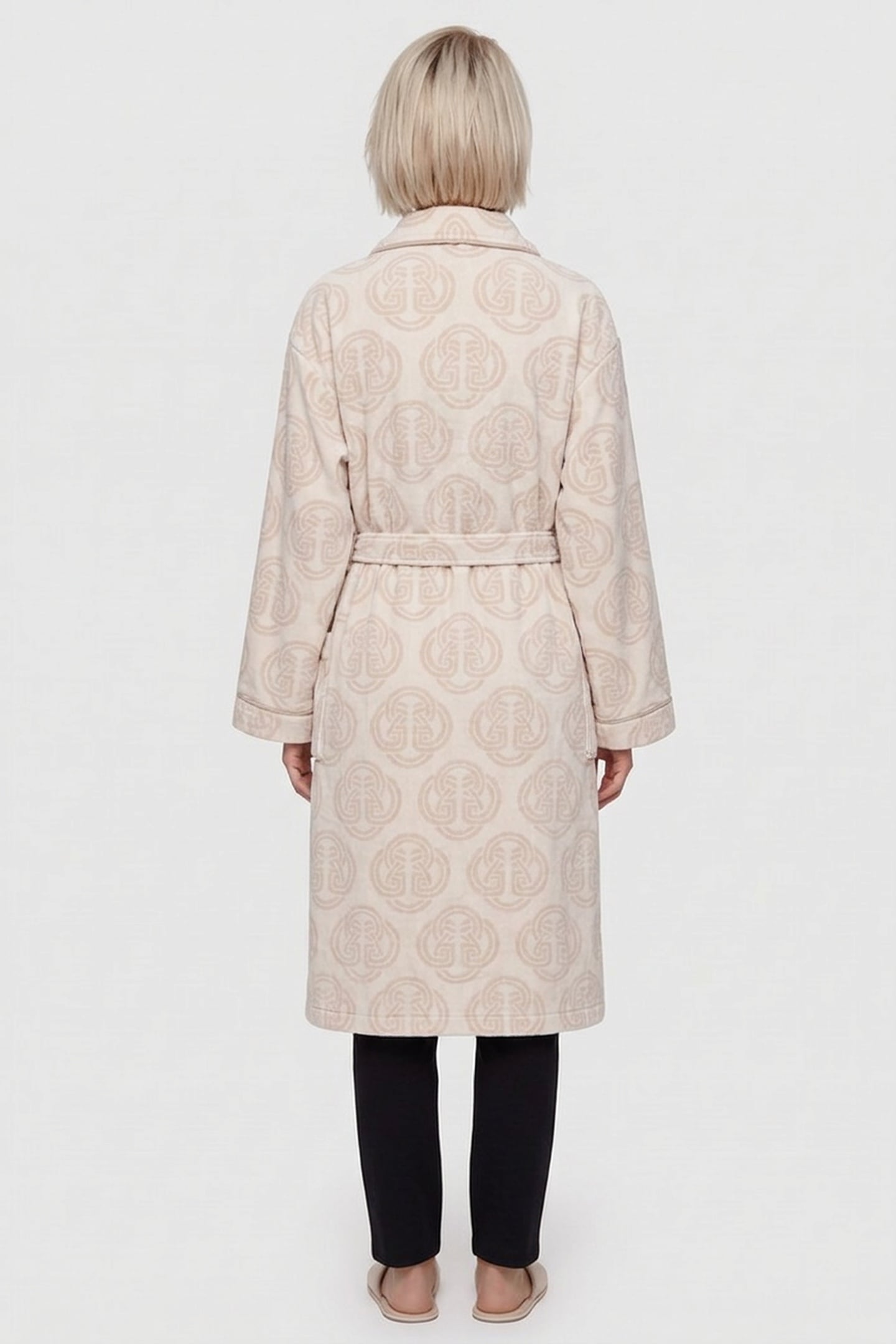 UNISEX MONOGRAM ROBE SUGAR WHITE 3