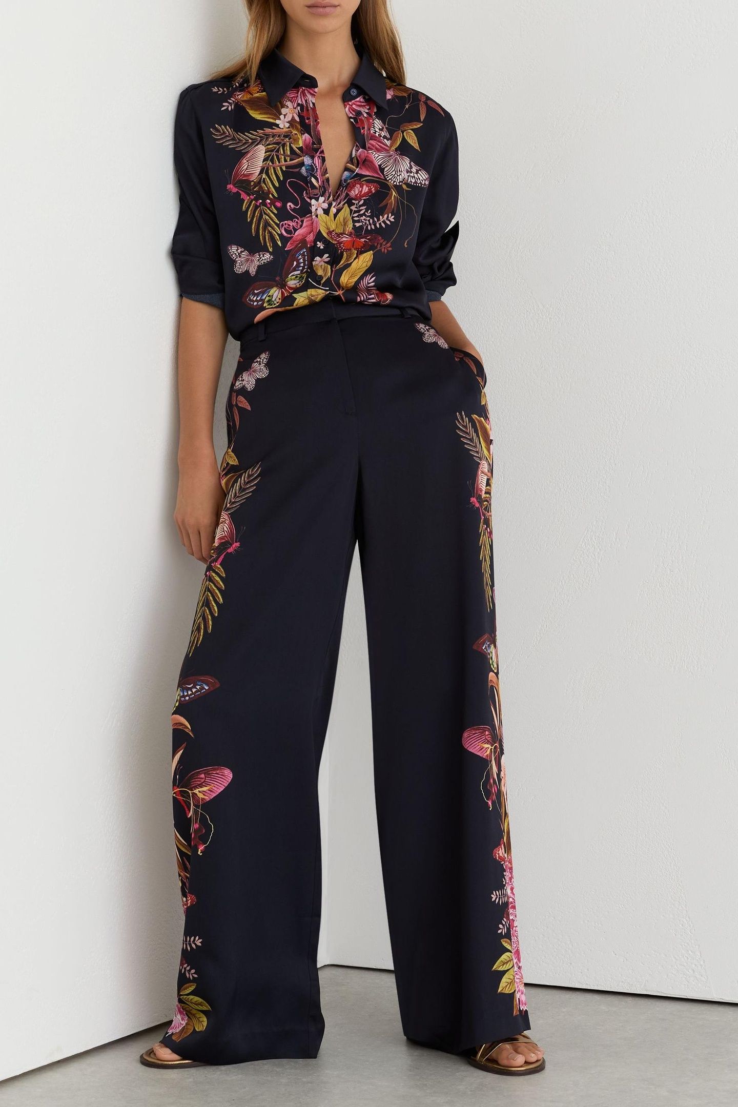 WIDE LEG FLORAL TROUSER NAVY 1