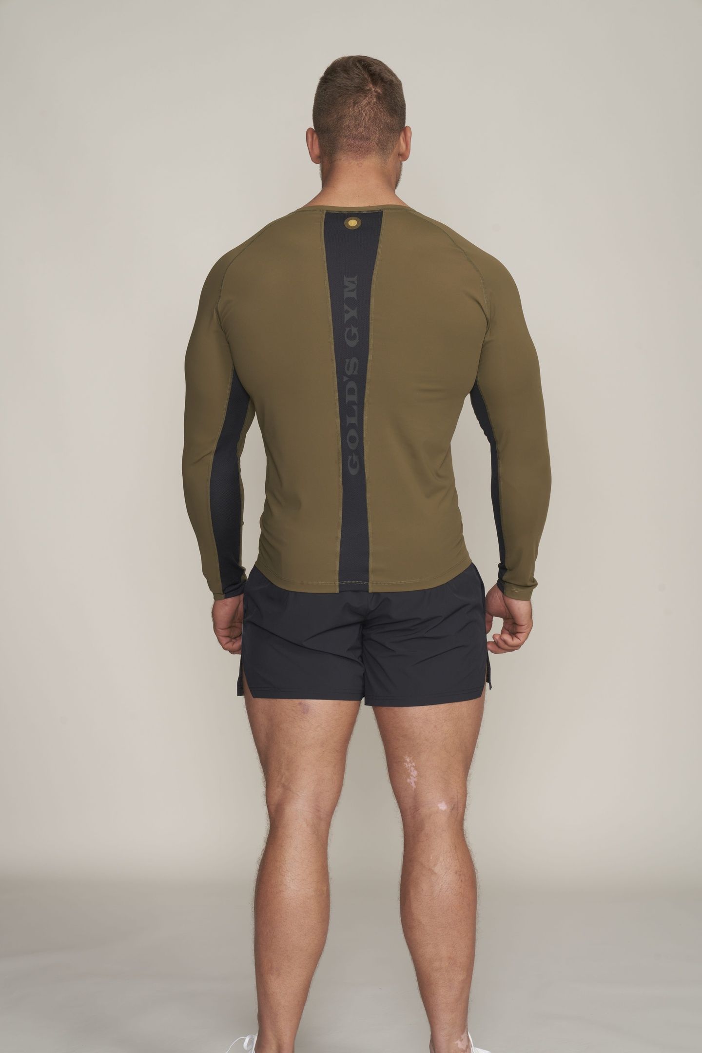 MENS LONGSLEEVE FITTED GREG OLIVE 3