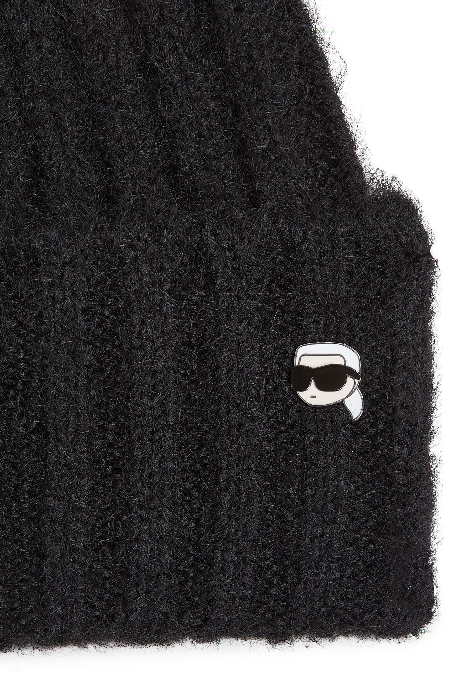 IKON PIN BEANIE BLACK 5