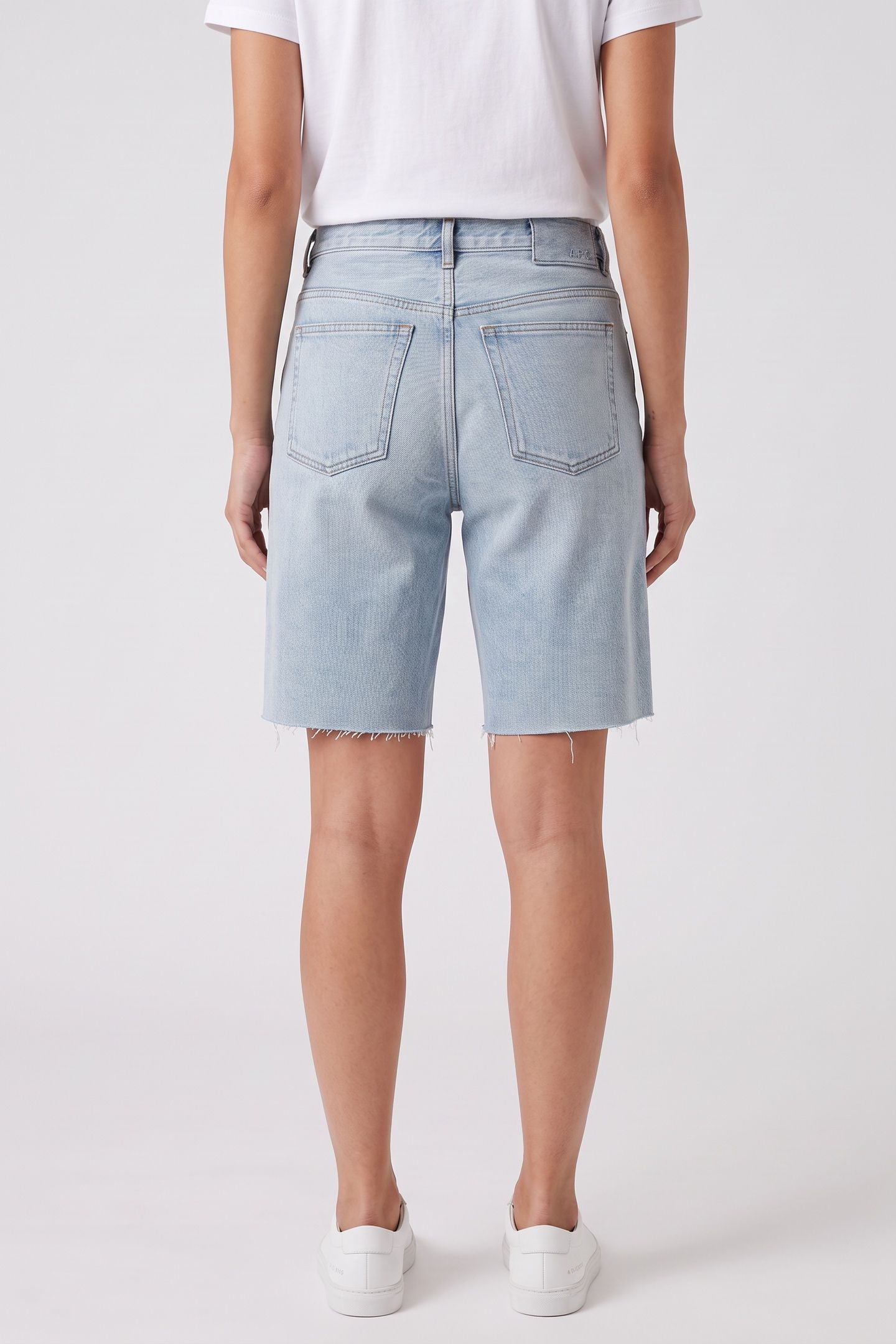UNISEX DENIM BERMUDA SHORTS LIGHT BLUE 3