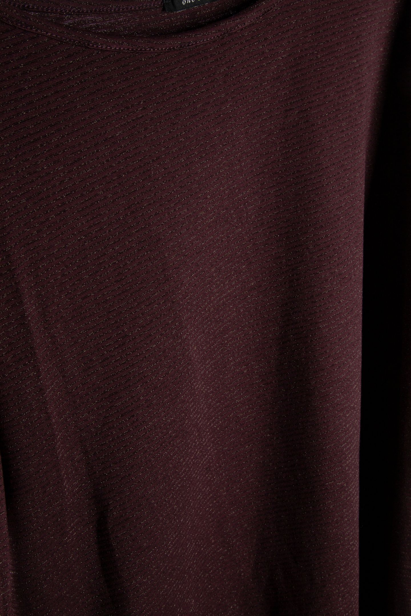 MAFALDINA - BROWN T-SHIRT WITH THIN SEQUINED STRIPES 4