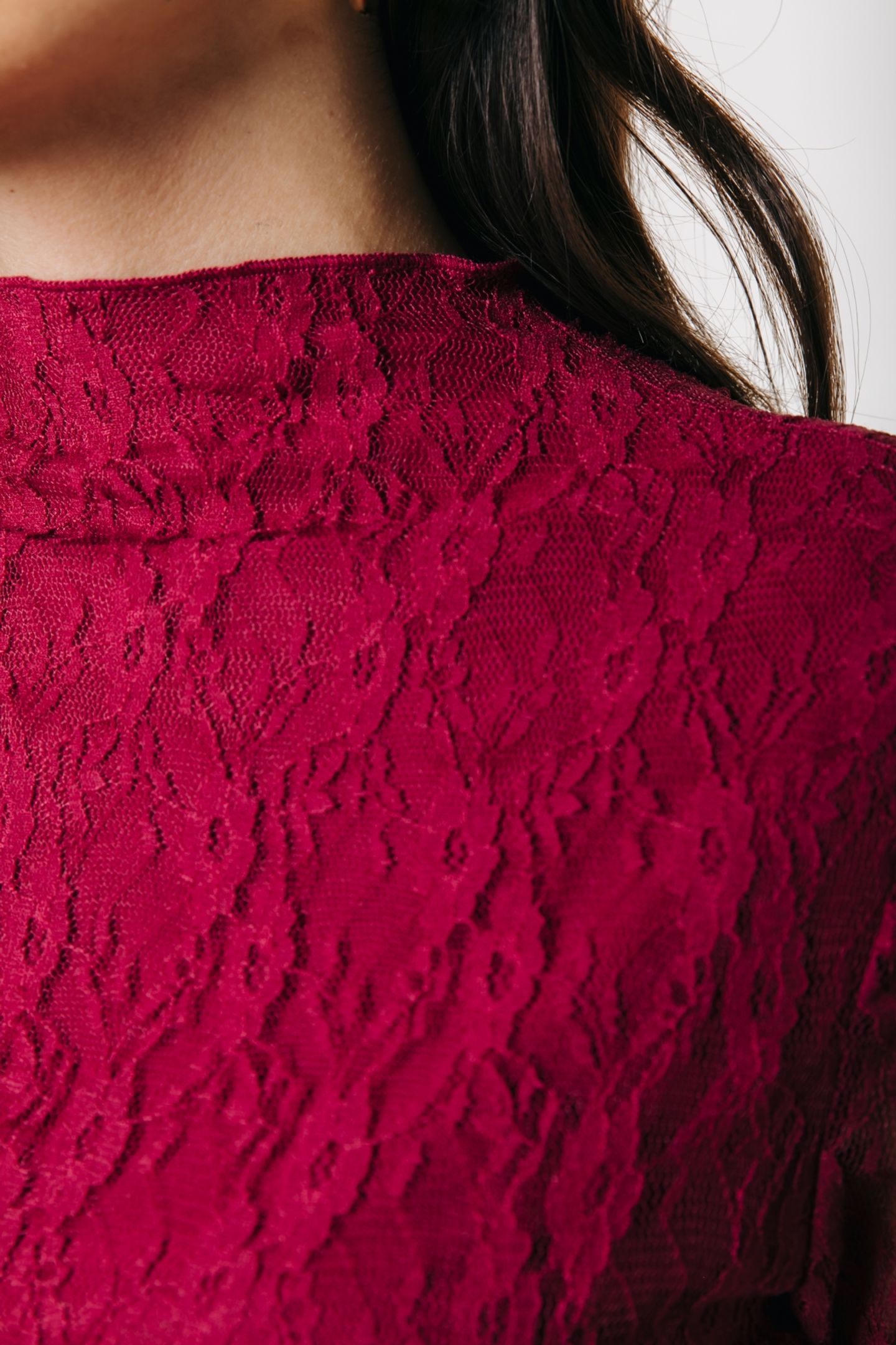 NOE LACE HIGH NECK TOP MERLOT RED 3