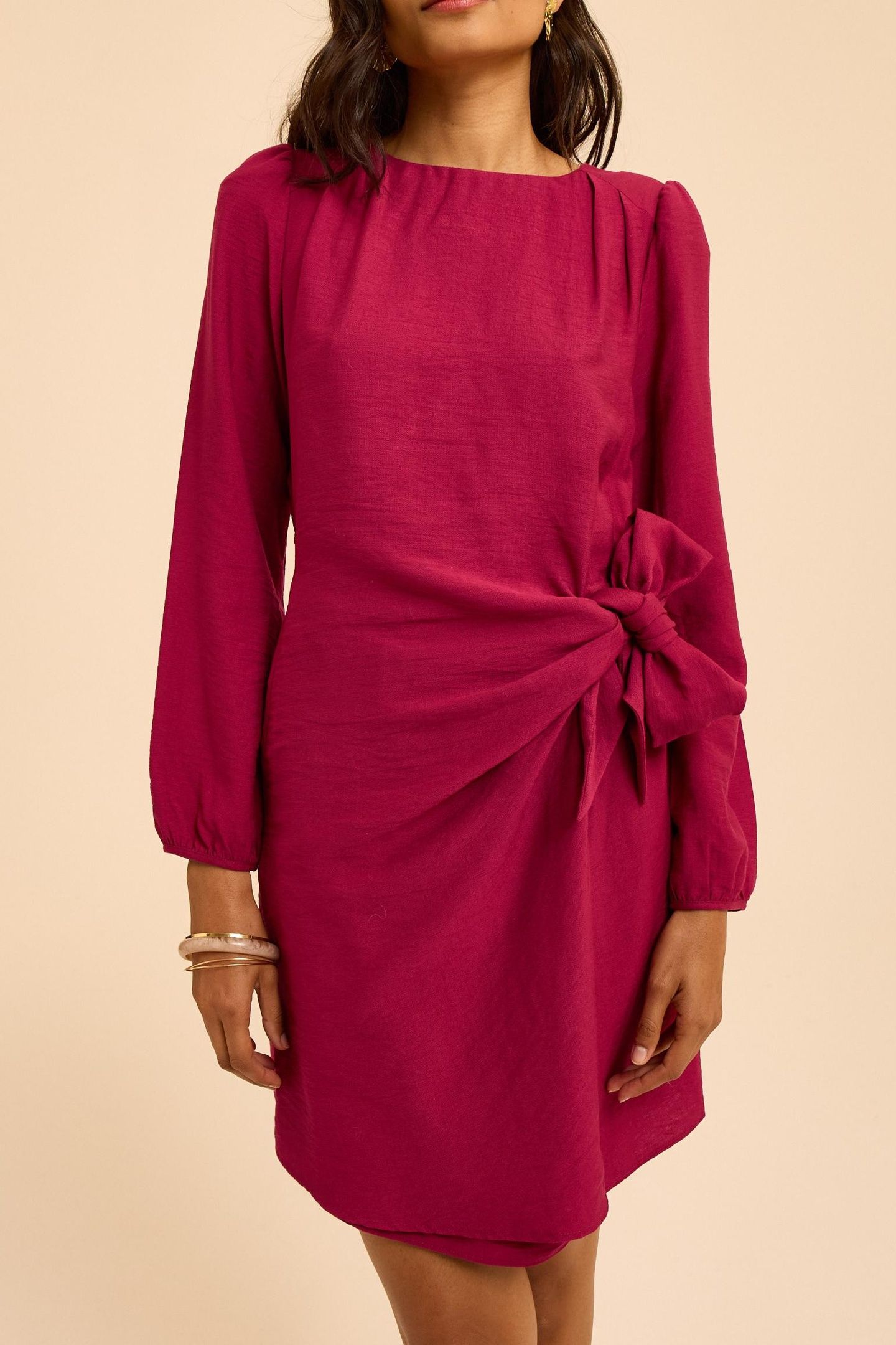 PINK LONG-SLEEVED DRESS TO TIE ON SIDE 1