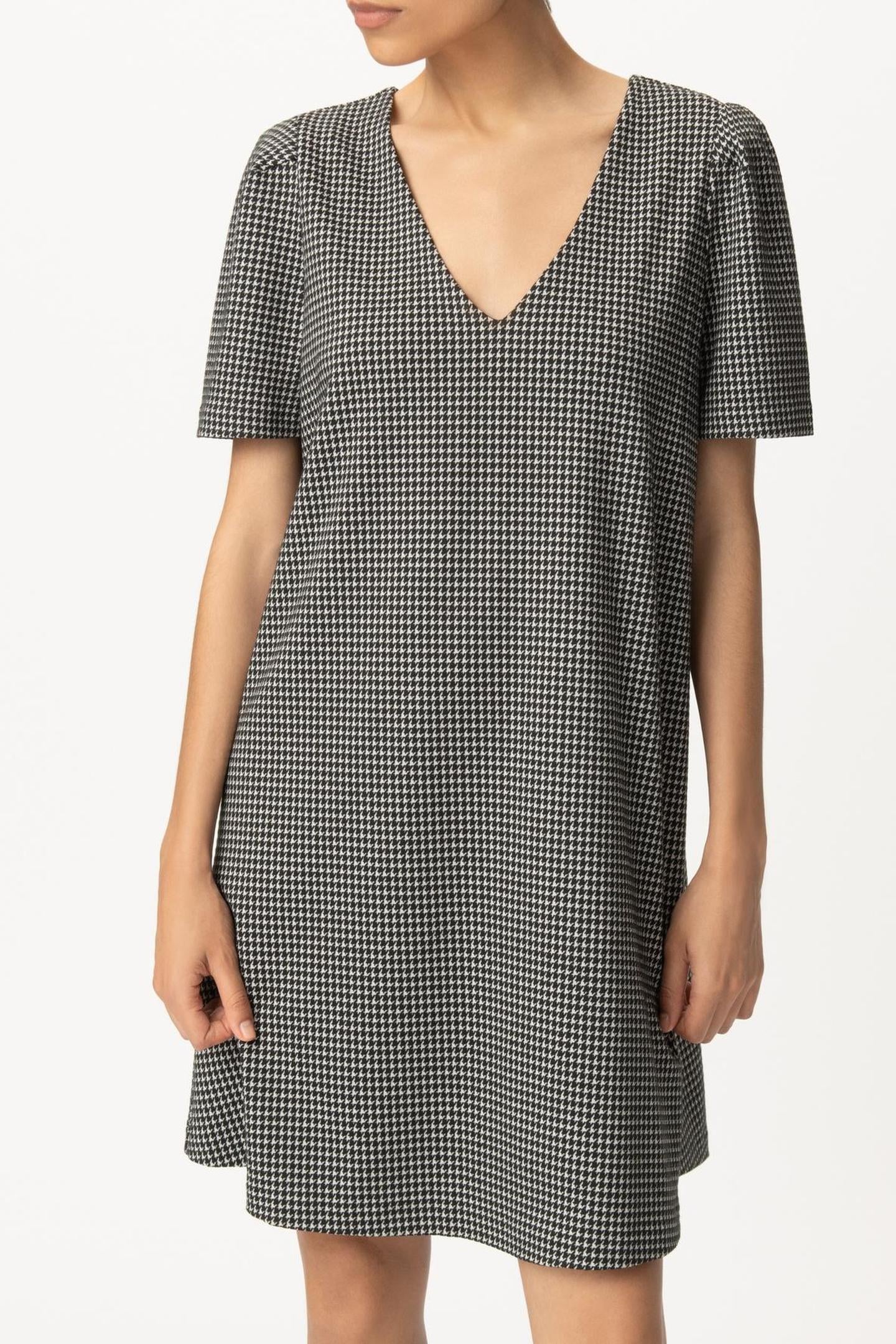 BLACK HOUNDSTOOTH BACK/FRONT REVERSIBLE DRESS 1