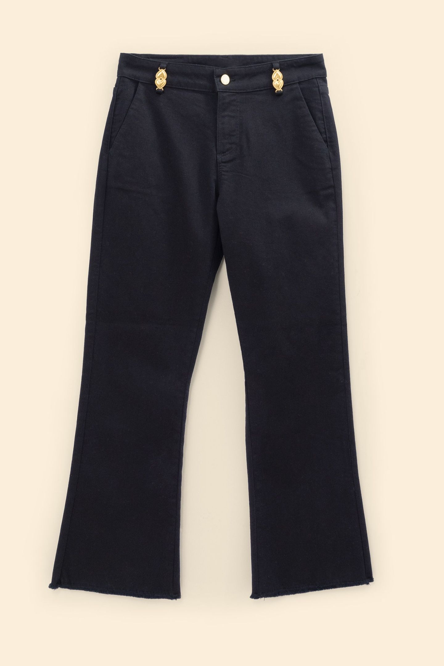 BLACK CROPPED FLARED JEANS JESSICA 3