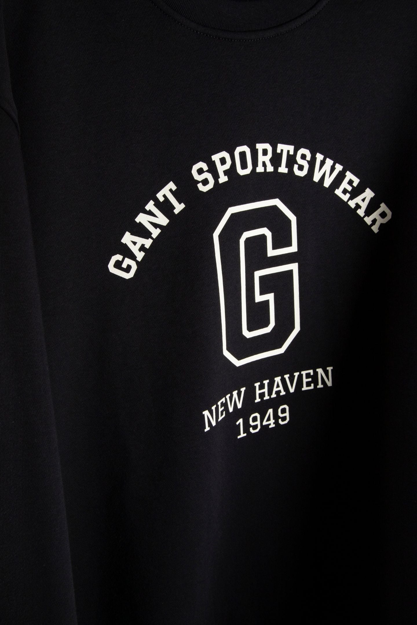 GRAPHIC CREW NECK BLACK 4
