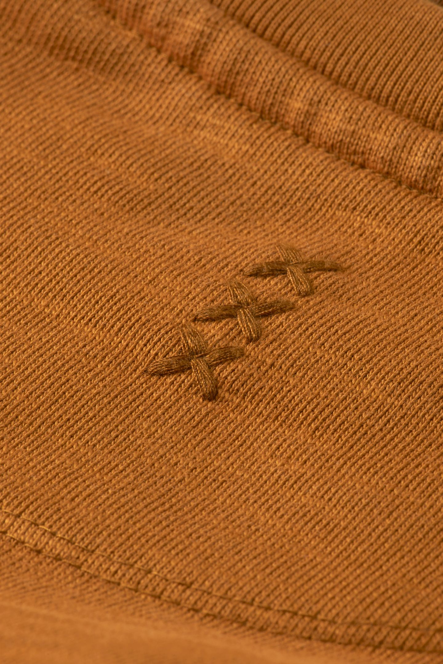 SEASONAL CORE 3 CROSSES PROGRAM LOOSE-FIT SWEATSHIRT MEDIUM 7