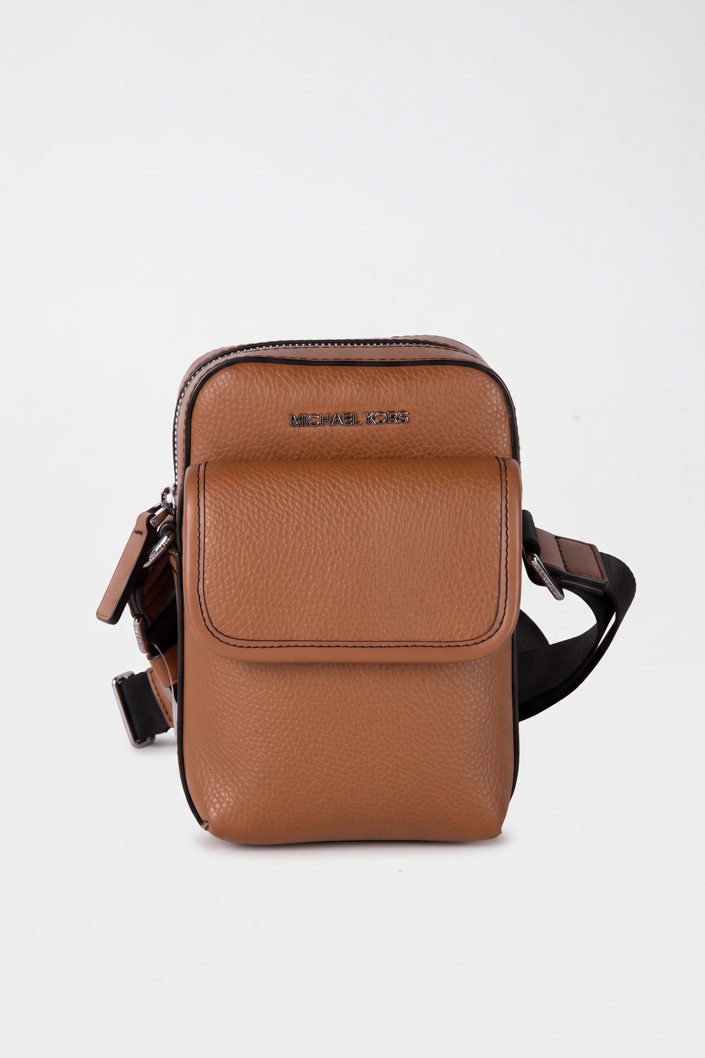 VERTICAL POUCH CROSSBODY LUGGAGE 1